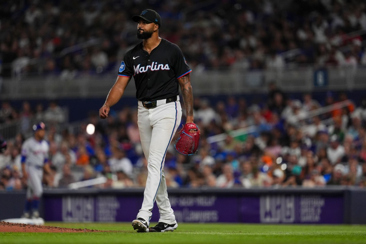 Yankees Discussing Trade For Cy Young Award Winner: Report