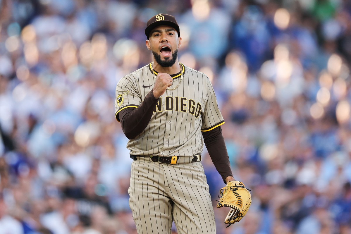 Espera-se que os Dodgers assinem com a estrela rival um contrato de cinco anos no valor de US$ 80 milhões após a World Series. Espera-se que os Dodgers assinem com a estrela rival um contrato de cinco anos no valor de US$ 80 milhões após a World Series.