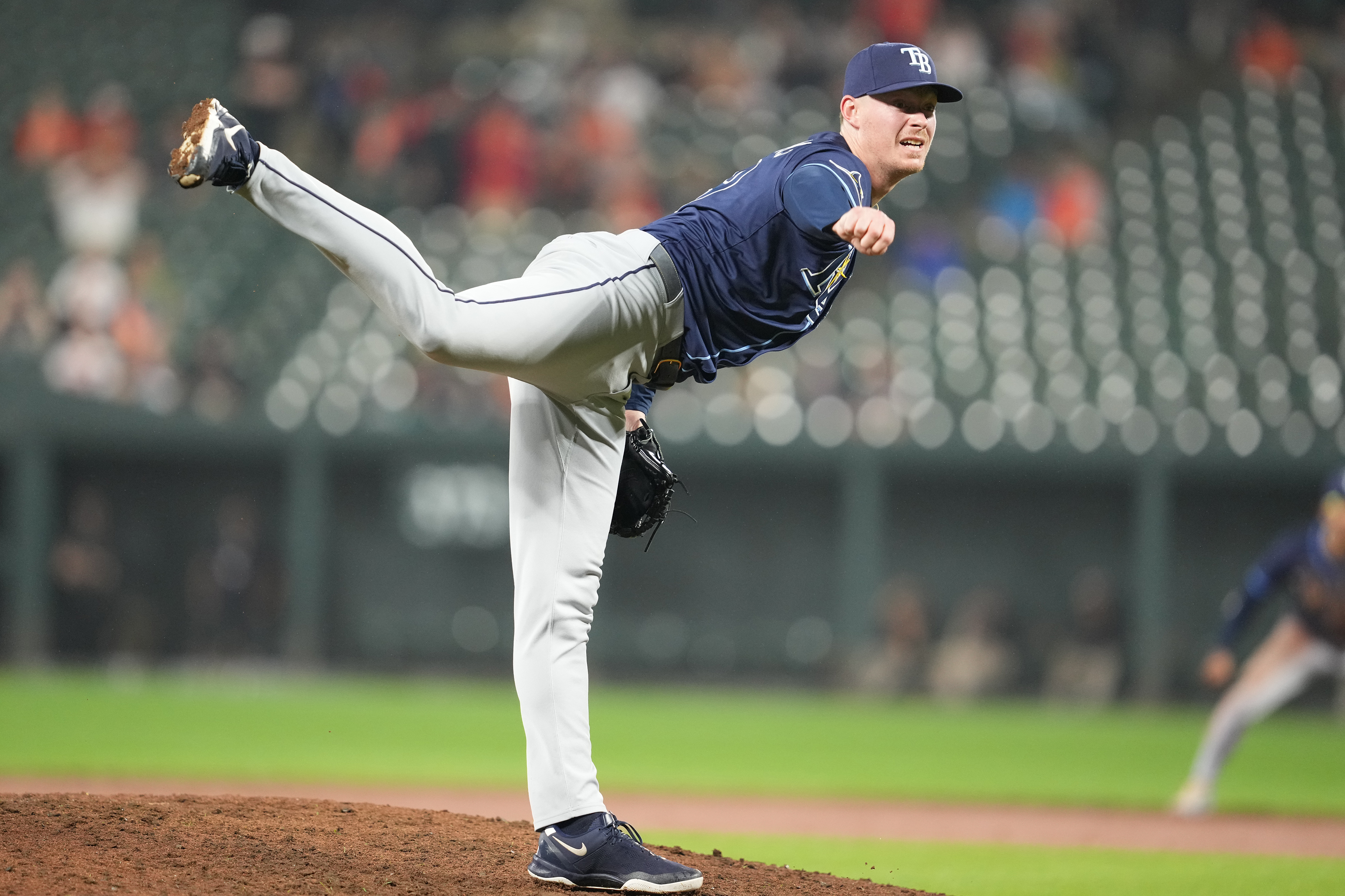 Blue Jays Predicted to Sign Rival Pitcher After Stellar Season