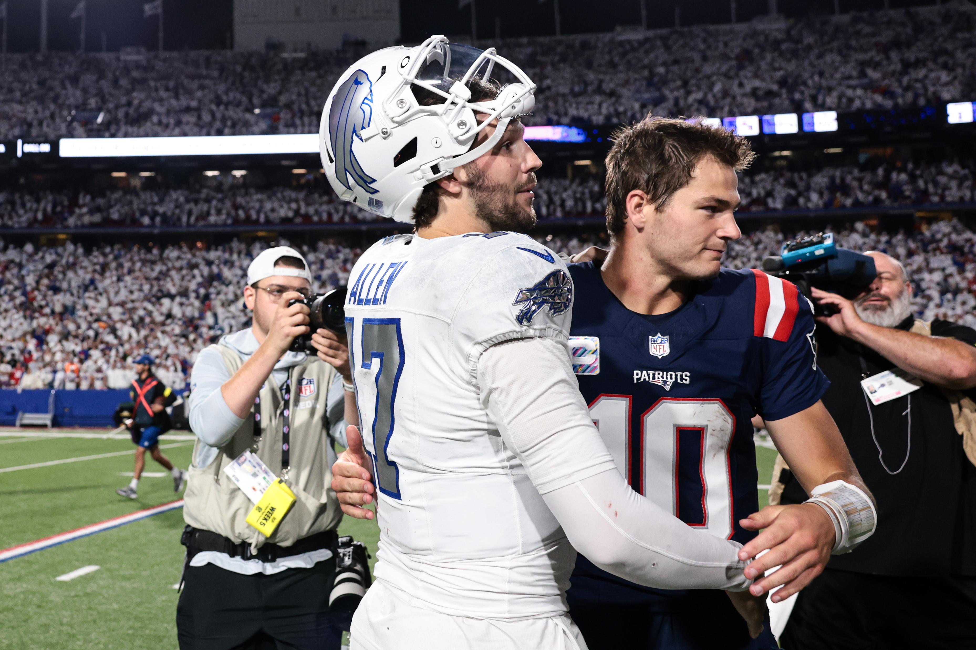 ESPN Provides Eye-Opening Prediction Ahead of Bills-Patriots Showdown