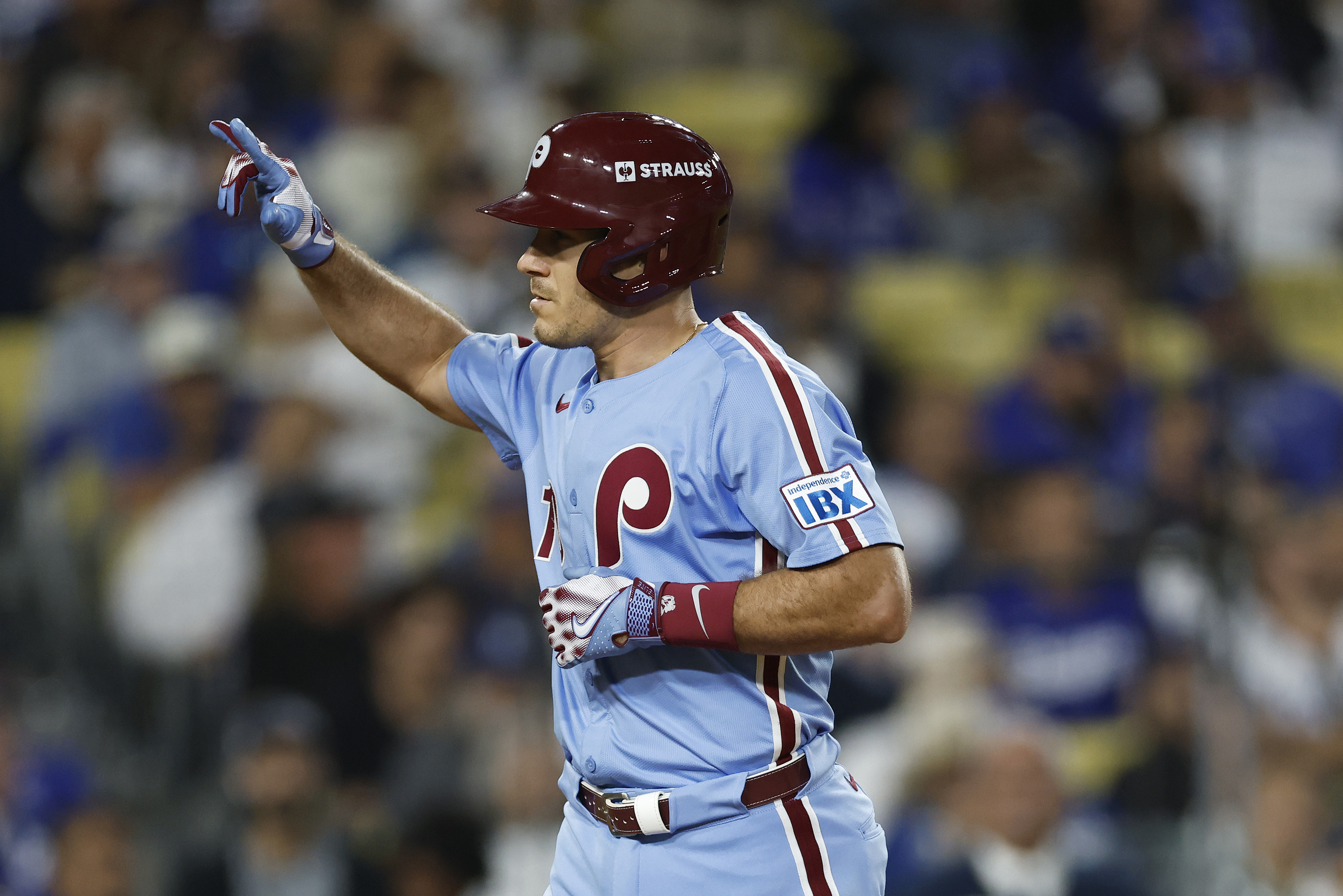Beloved Phillies All-Star Predicted to Leave, Sign With Rays