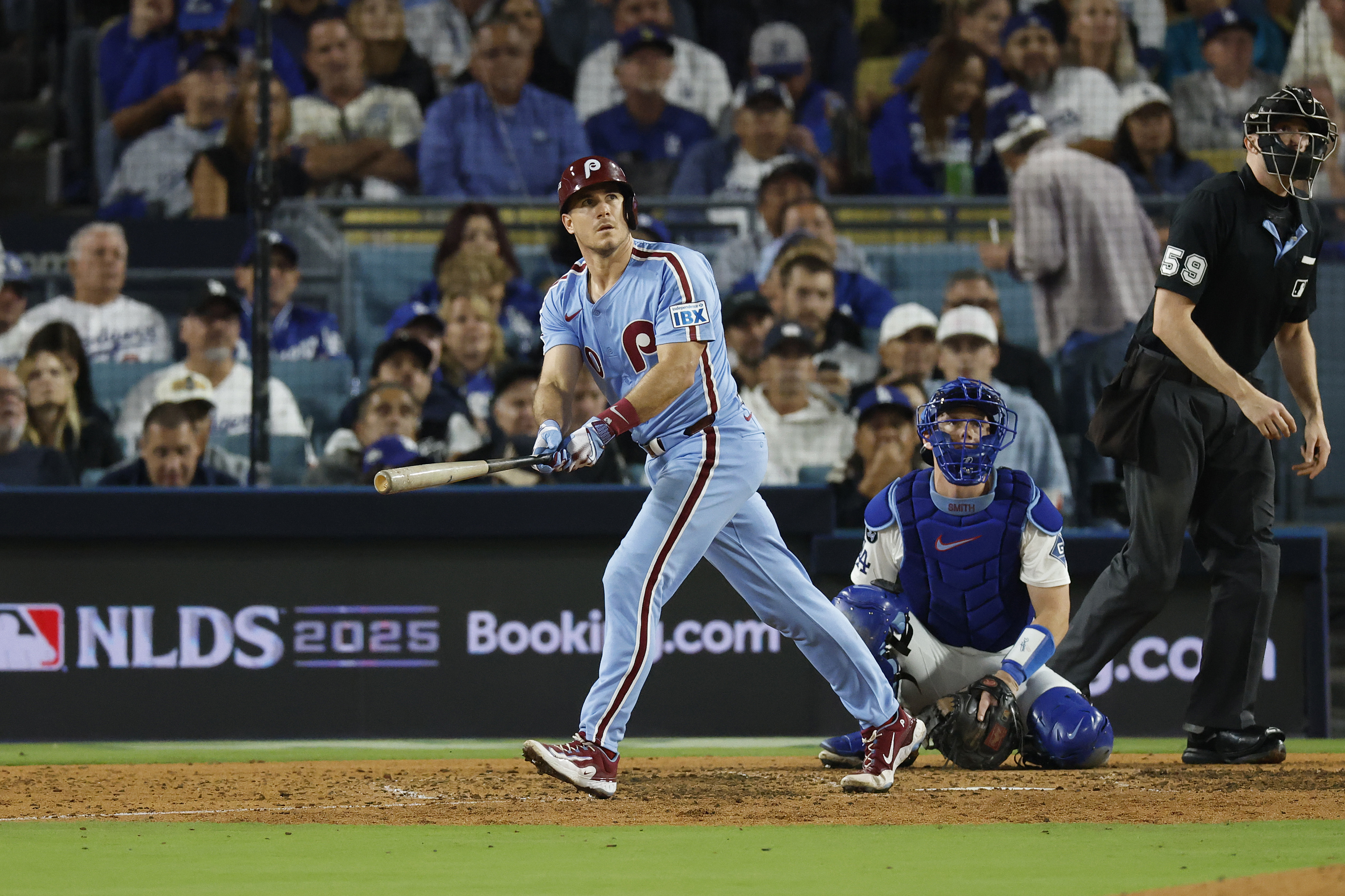 Phillies Predicted To Replace JT Realmuto With Huge Trade For Star Catcher