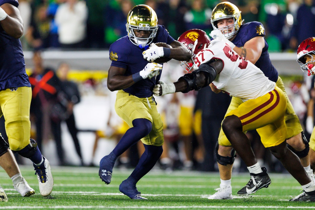Notre Dame Facing Threats From Rival Programs Over New Playoff Rule