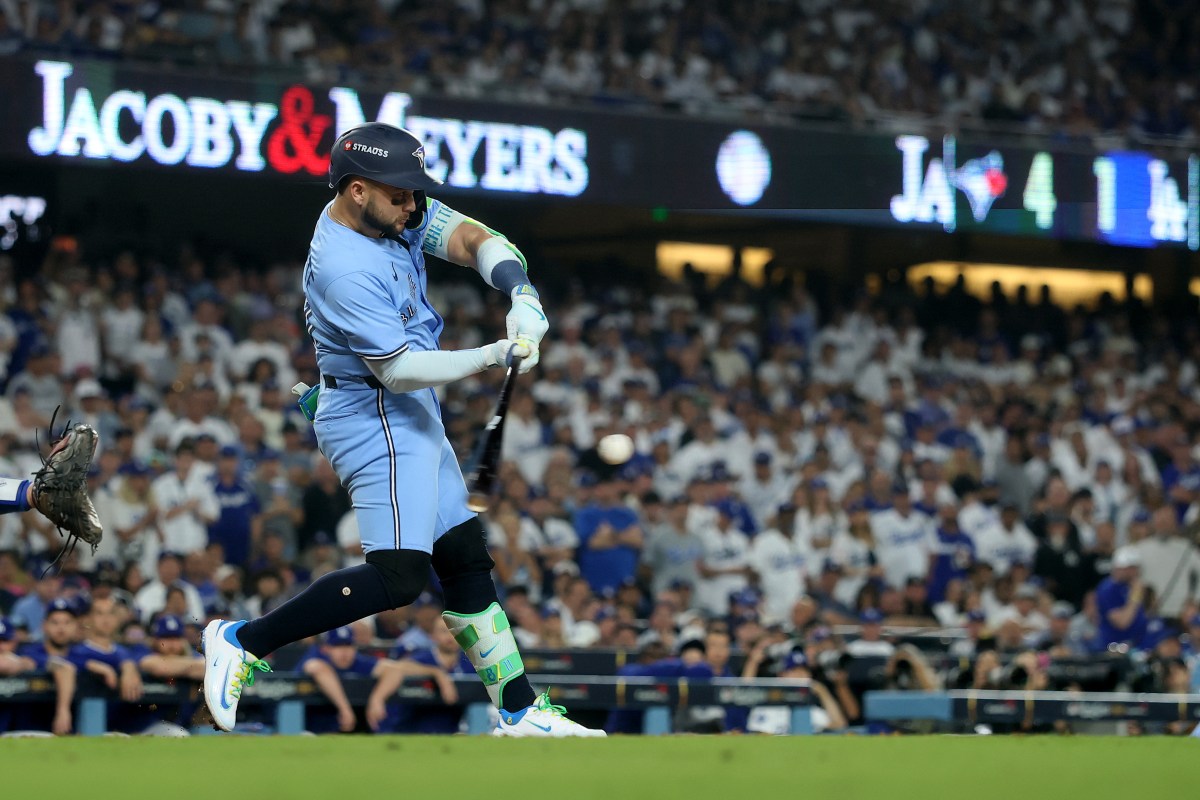 Blue Jays Projected To Sign $189 Million Superstar After Dylan Cease Deal