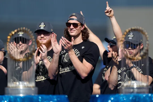 Los Angeles Dodgers pitcher Tyler Glasnow