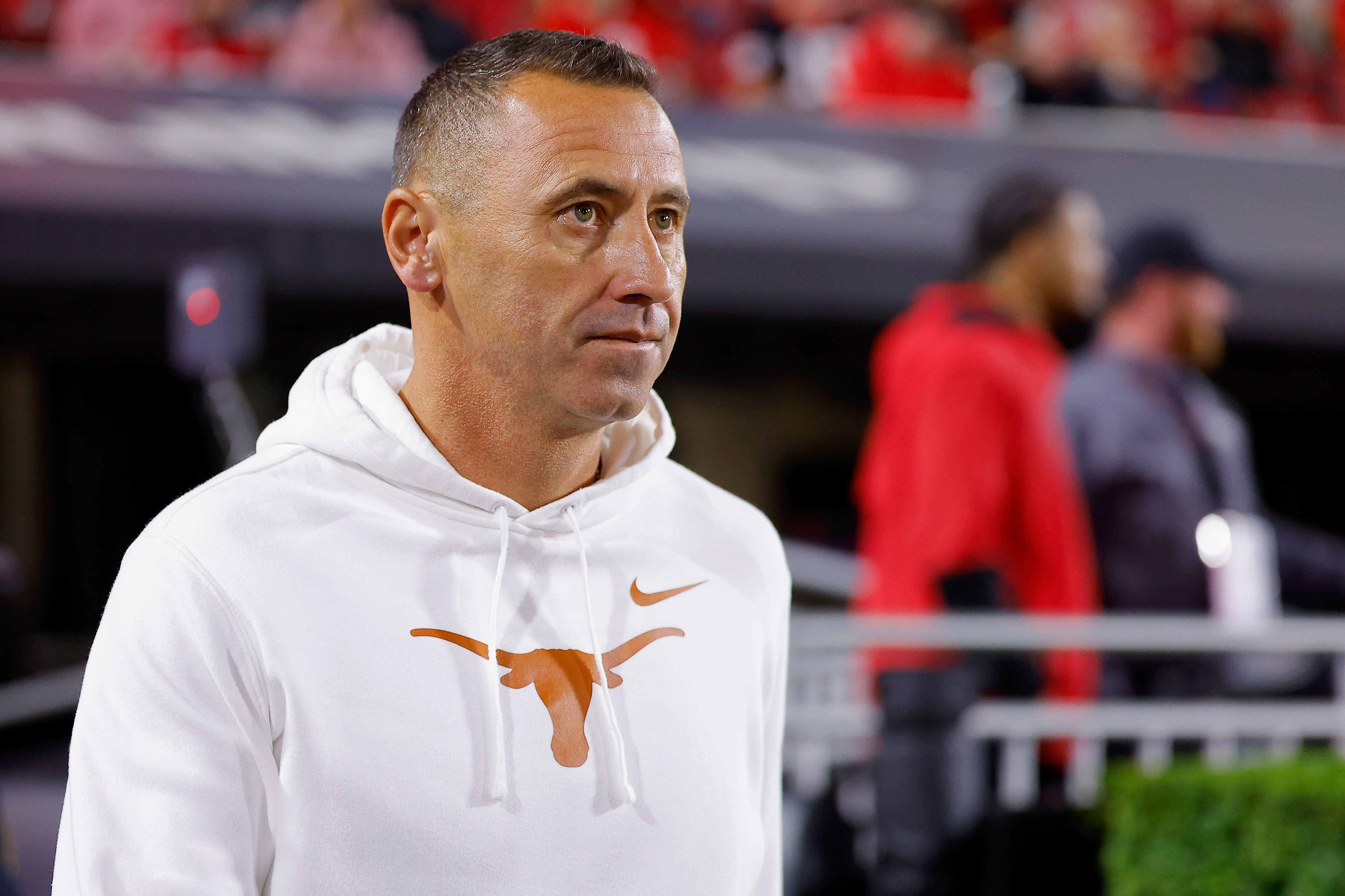Texas, Steve Sarkisian Suffers Major Recruiting Loss to UNC, Bill Belichick