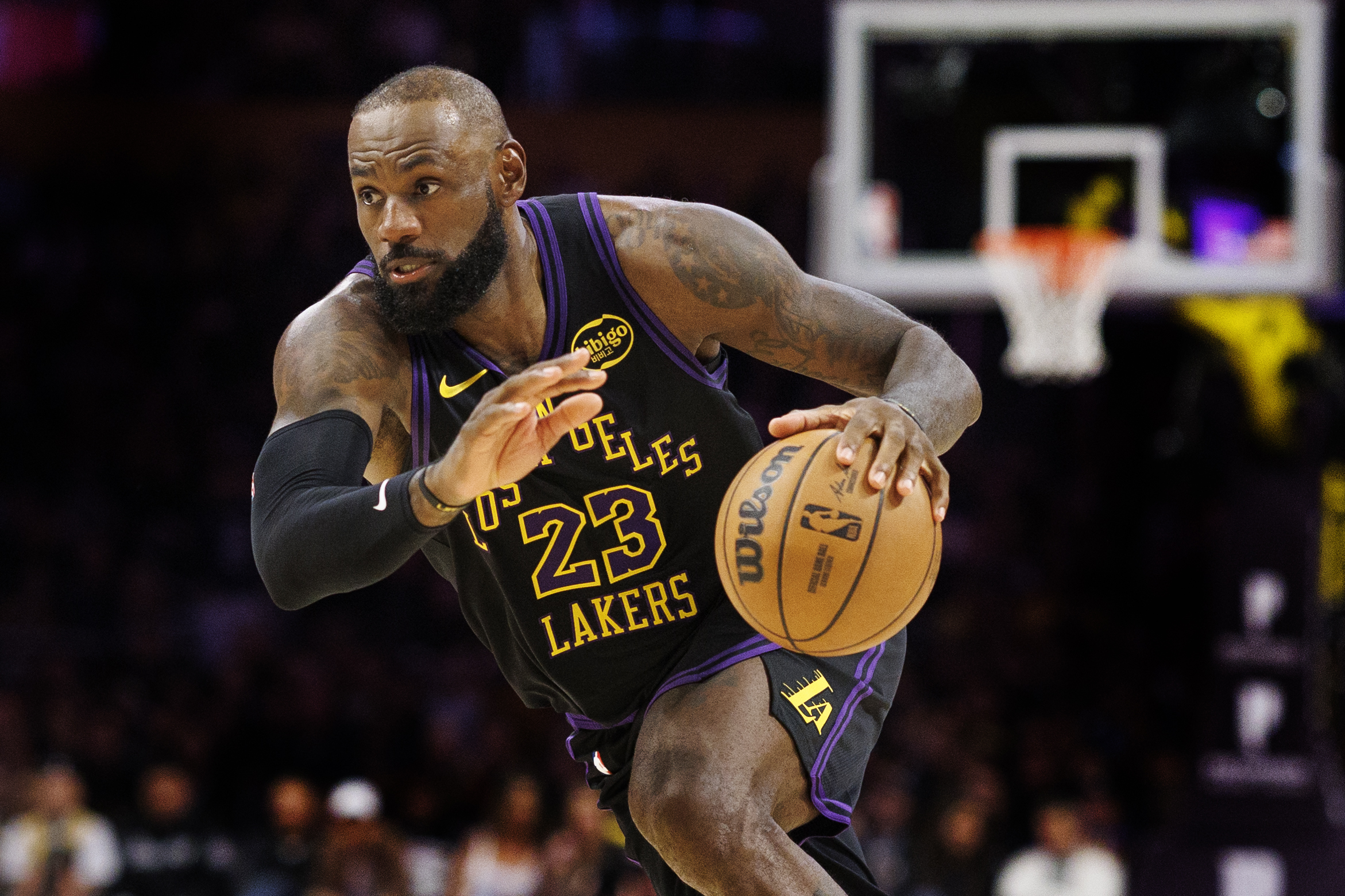 What Will Happen to Lakers' LeBron James in Free Agency? 3 Paths Predicted