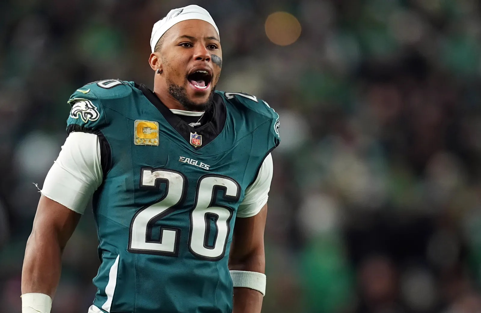 Saquon Barkley Calls Out Eagles Teammates Over ‘Awful’ Sideline Attitude