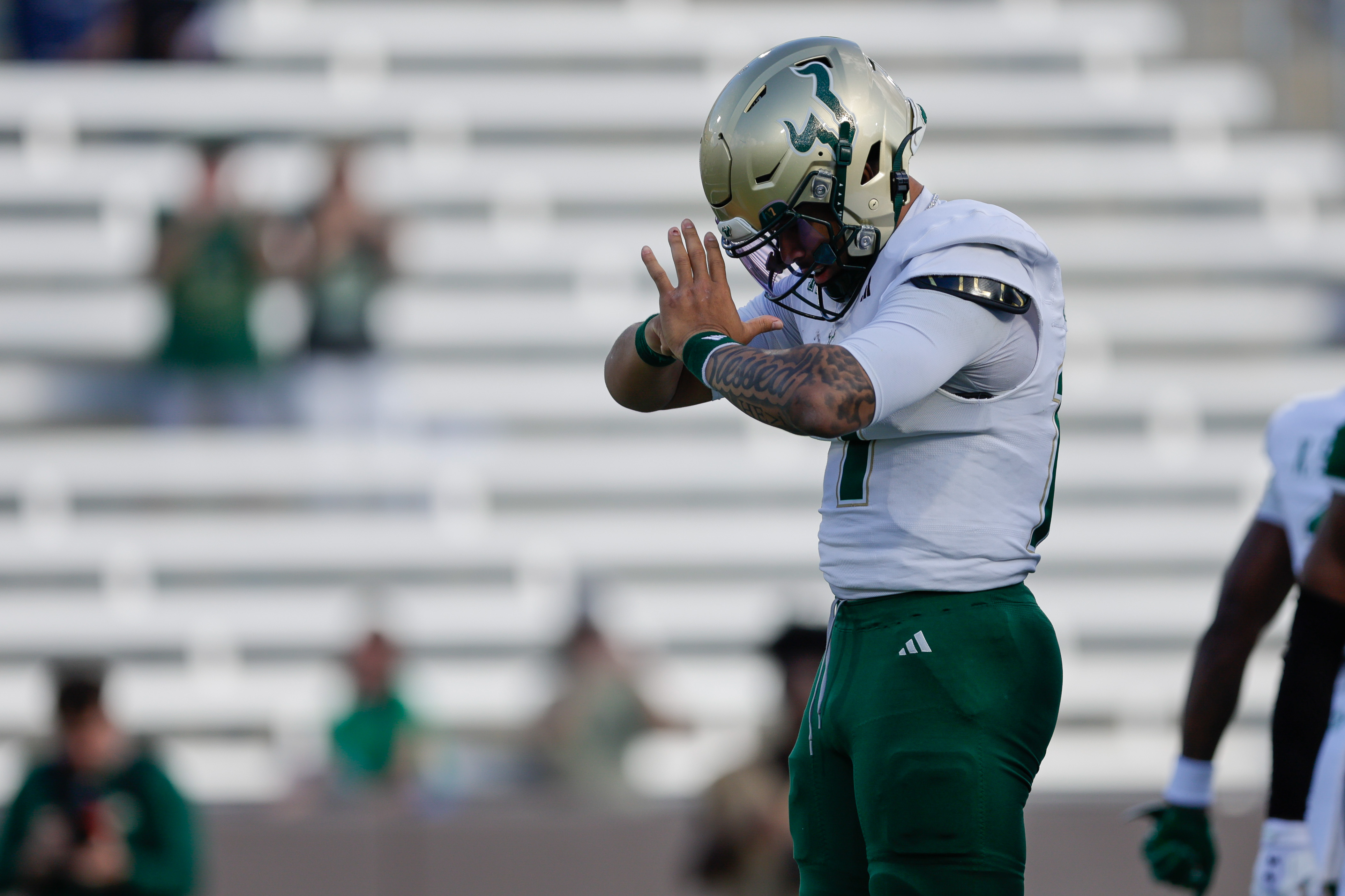 Transfer Portal Prediction: 10,000-Yard QB Byrum Brown Signs with SEC Power