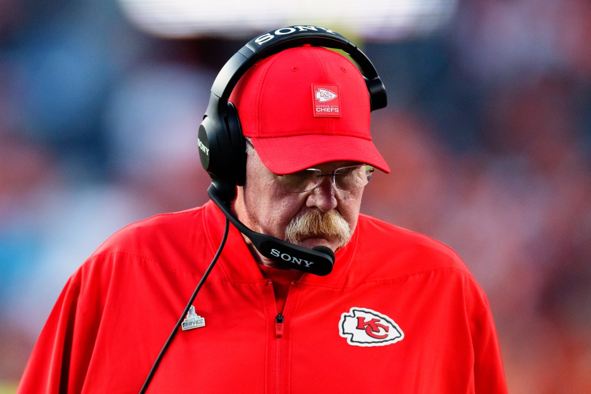 Andy Reid, do Chiefs, revela vestiário privado momento após a derrota