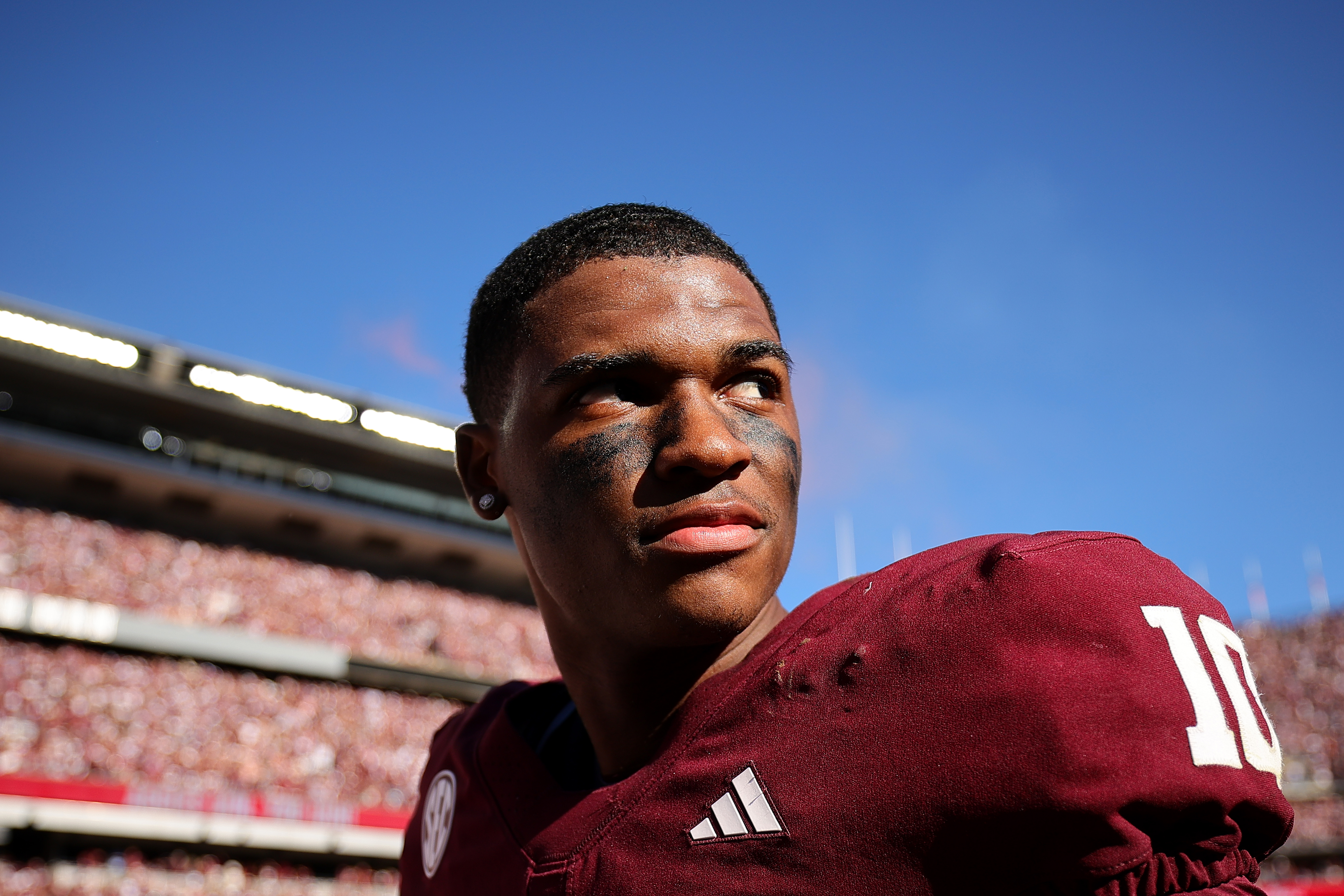 Betr Promo Code NEWSWEEK: Claim $210 Bonus For College Football, NFL Week 16