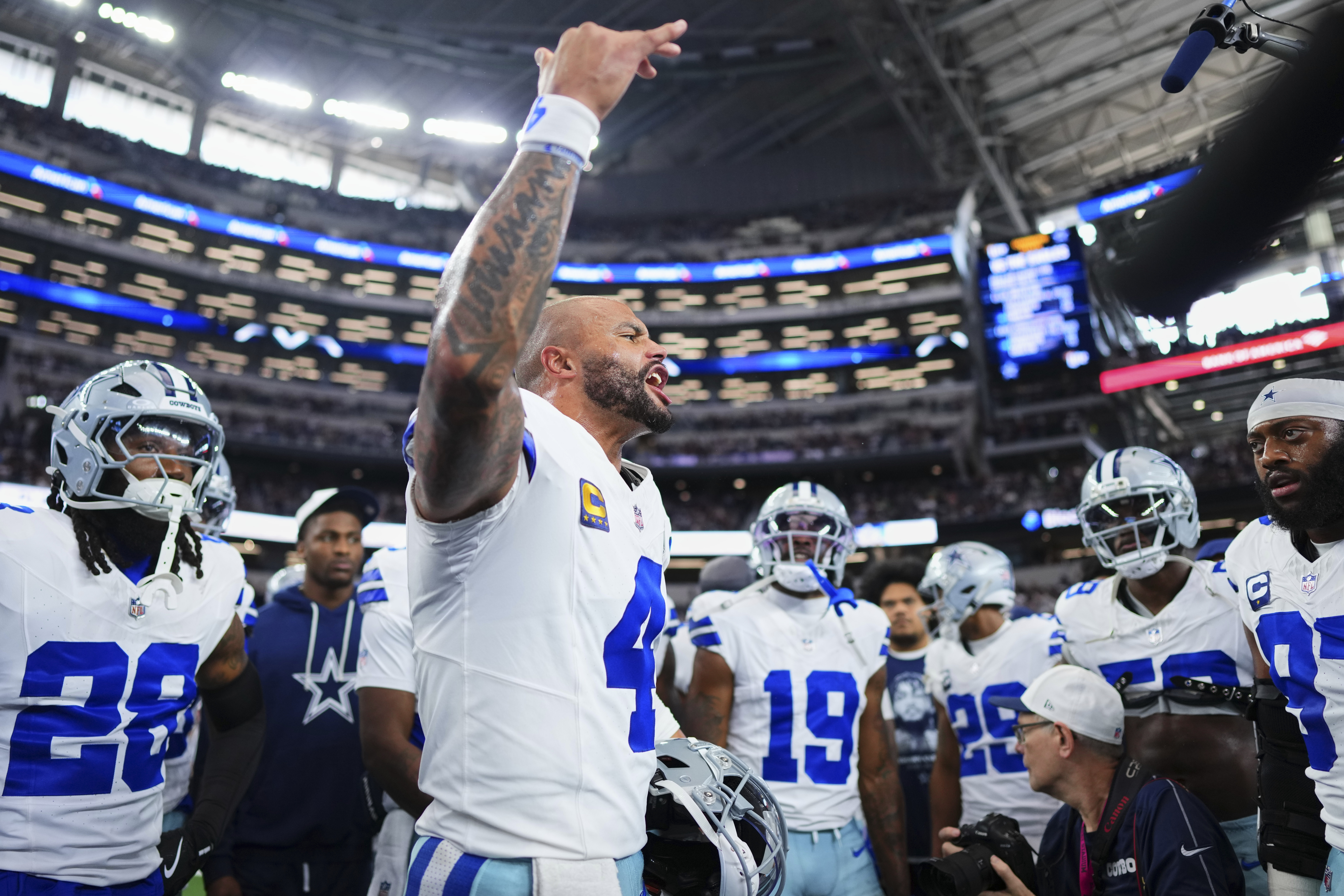 Cowboys Fans Angry Over AT&amp;T Stadium’s World Cup Name Change
