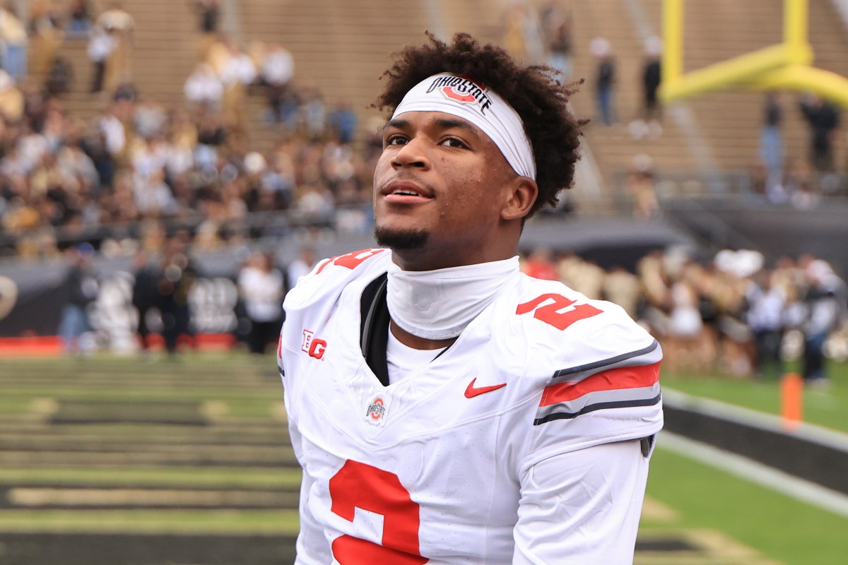 Ohio State Star Claims Nation&rsquo;s Top Honor Ahead of College Football Playoff
