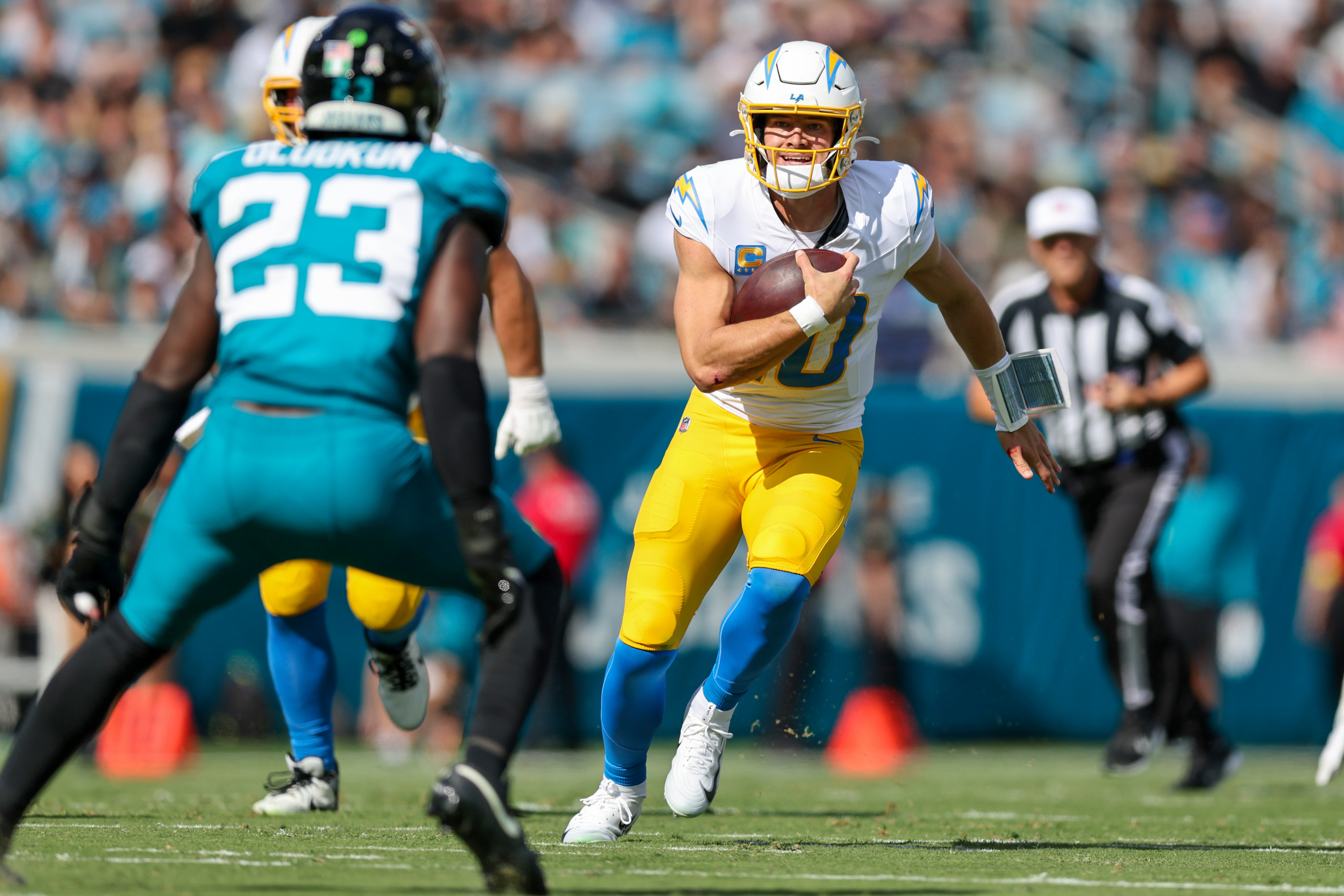 Best Eagles vs. Chargers Player Props: Herbert, Barkley To Get Going?