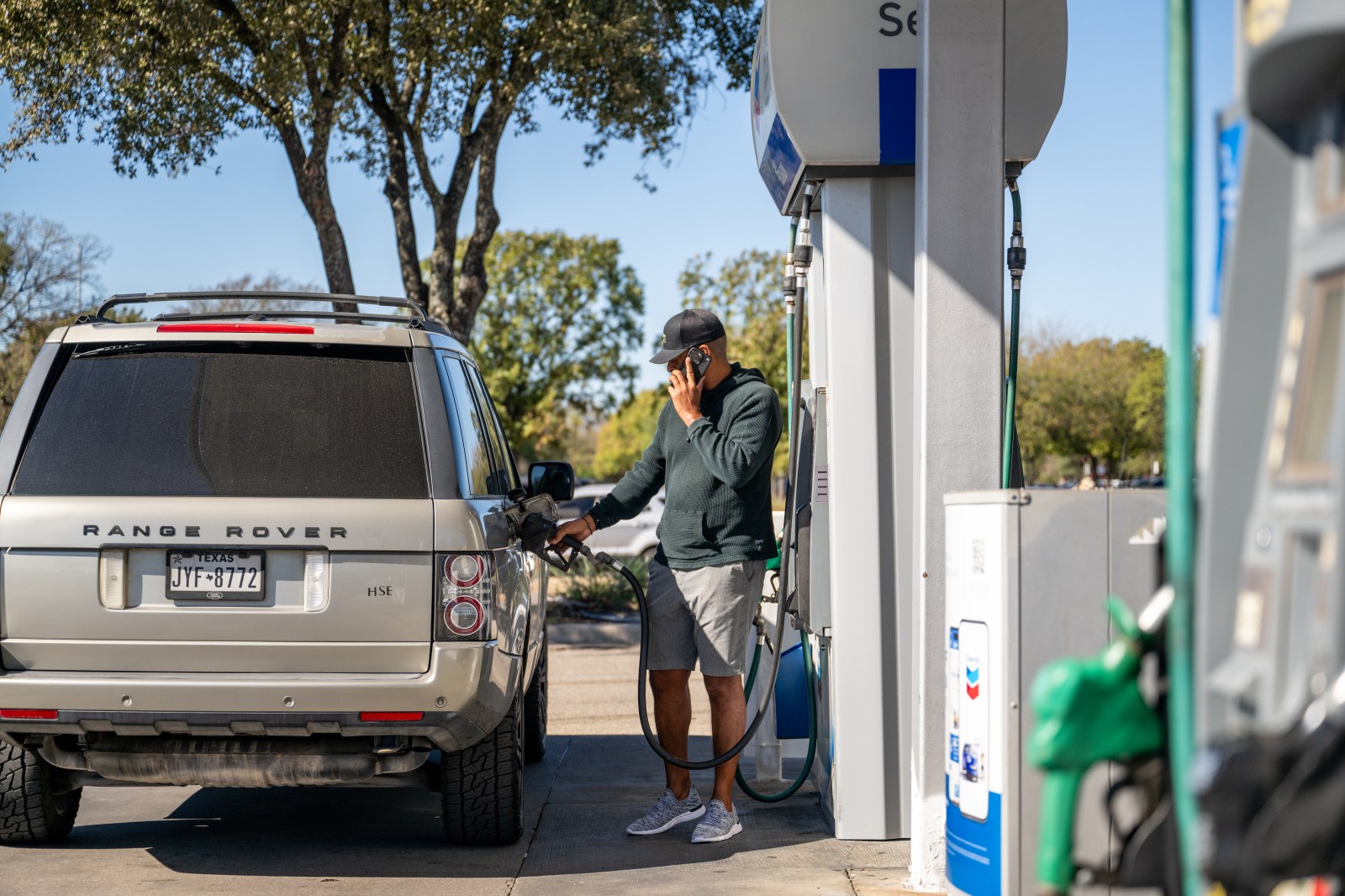 newsweek.com - Giulia Carbonaro - Map shows states with cheapest gas as prices plunge