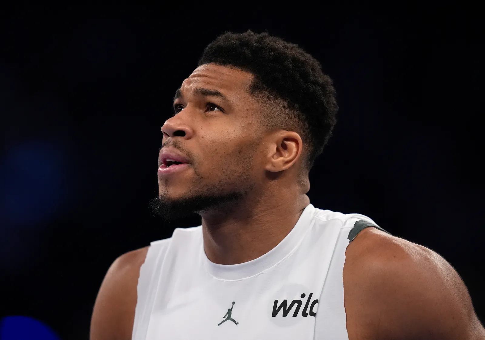 Warriors Help Knicks Land Giannis Antetokounmpo in Mega Mock Deal