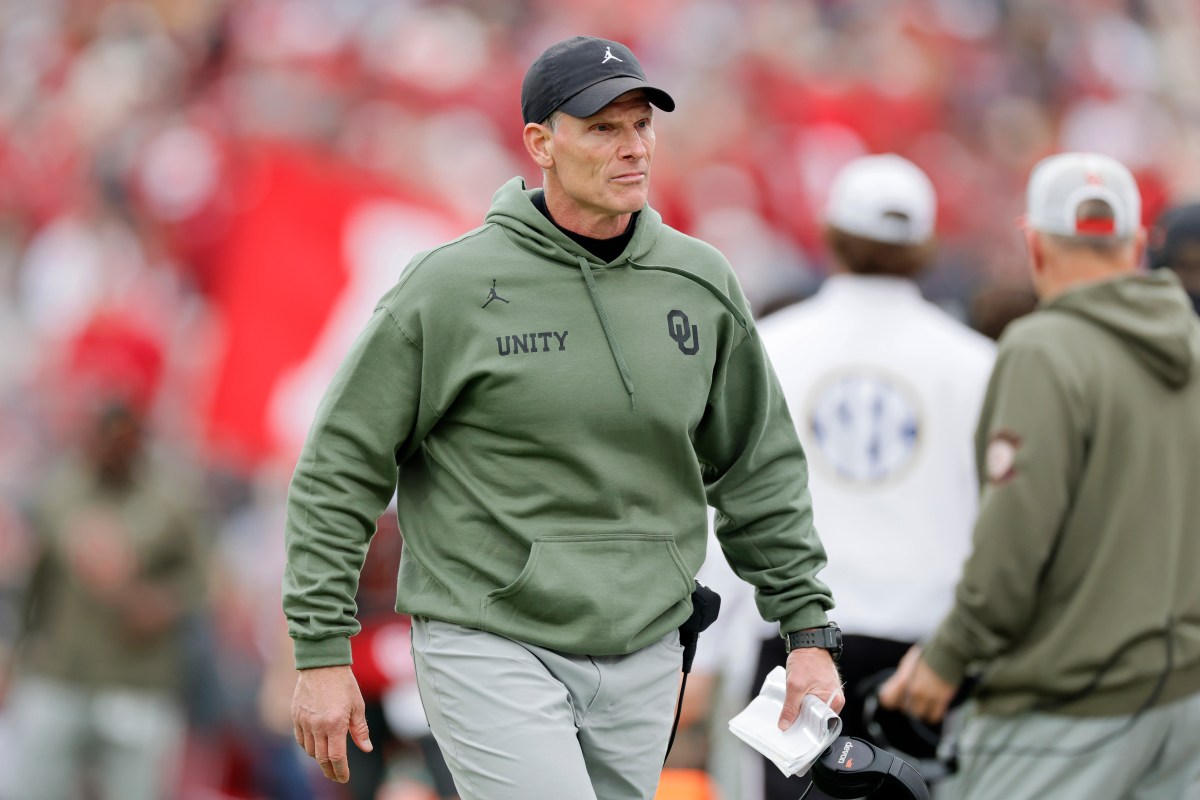 Oklahoma Loses Key Player to Transfer Portal Prior to CFP vs Alabama