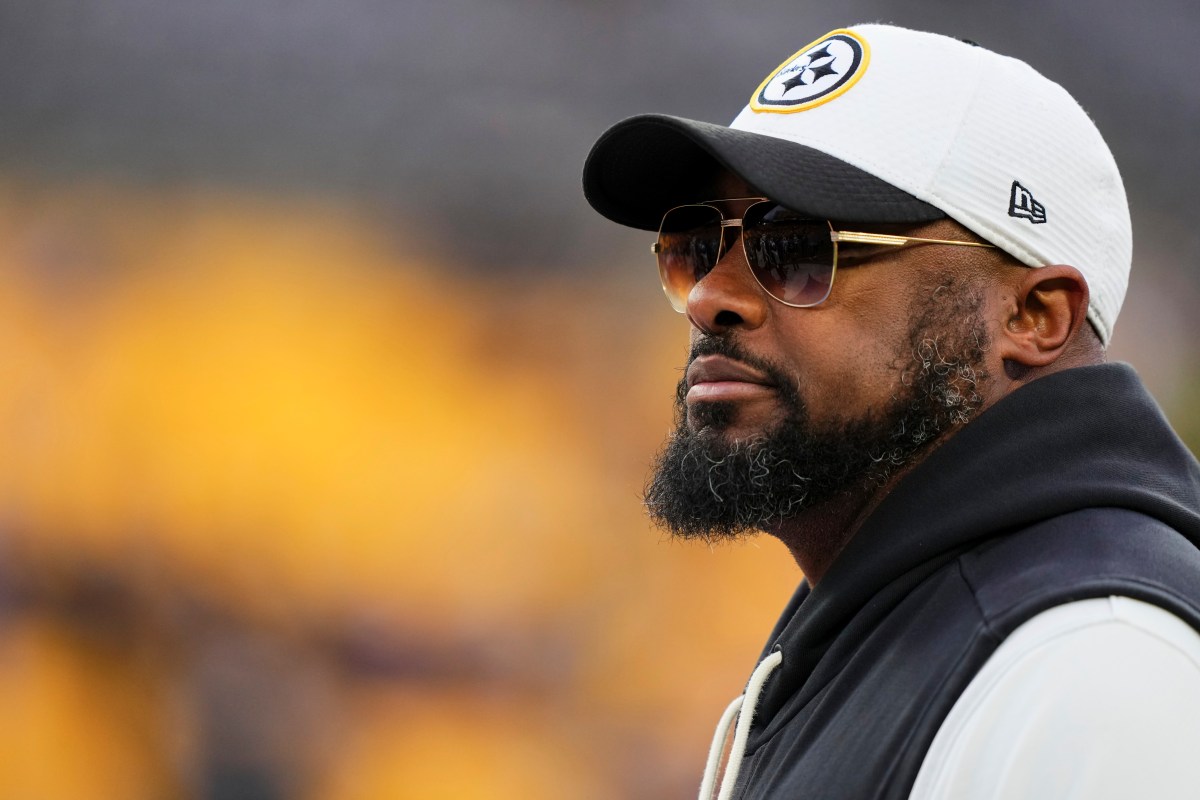 Steelers& 039; Mike Tomlin Has Message for Fans Wanting Him Fired After Bills Loss