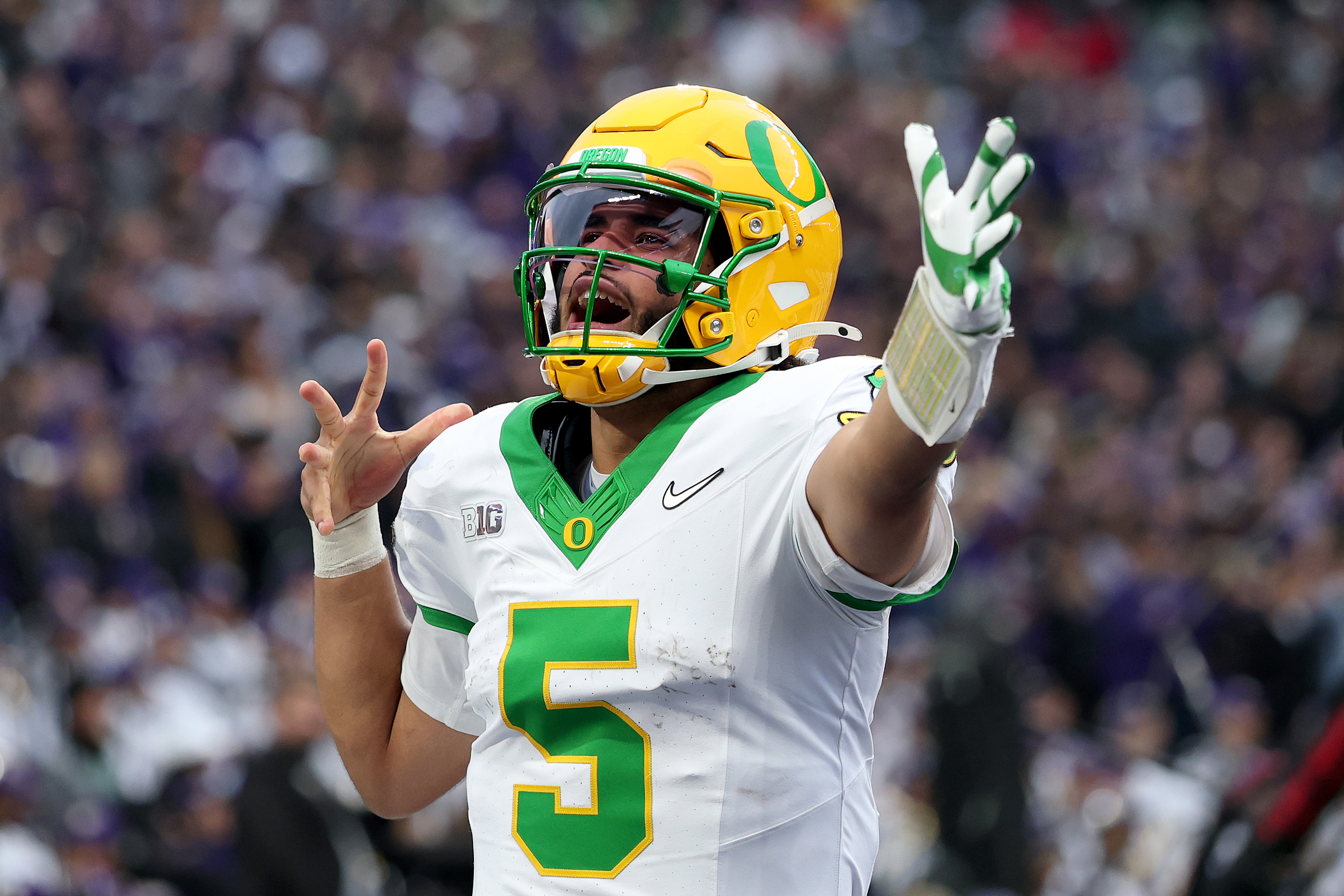 Oregon QB Dante Moore's NFL Plans Take a Turn Before CFP