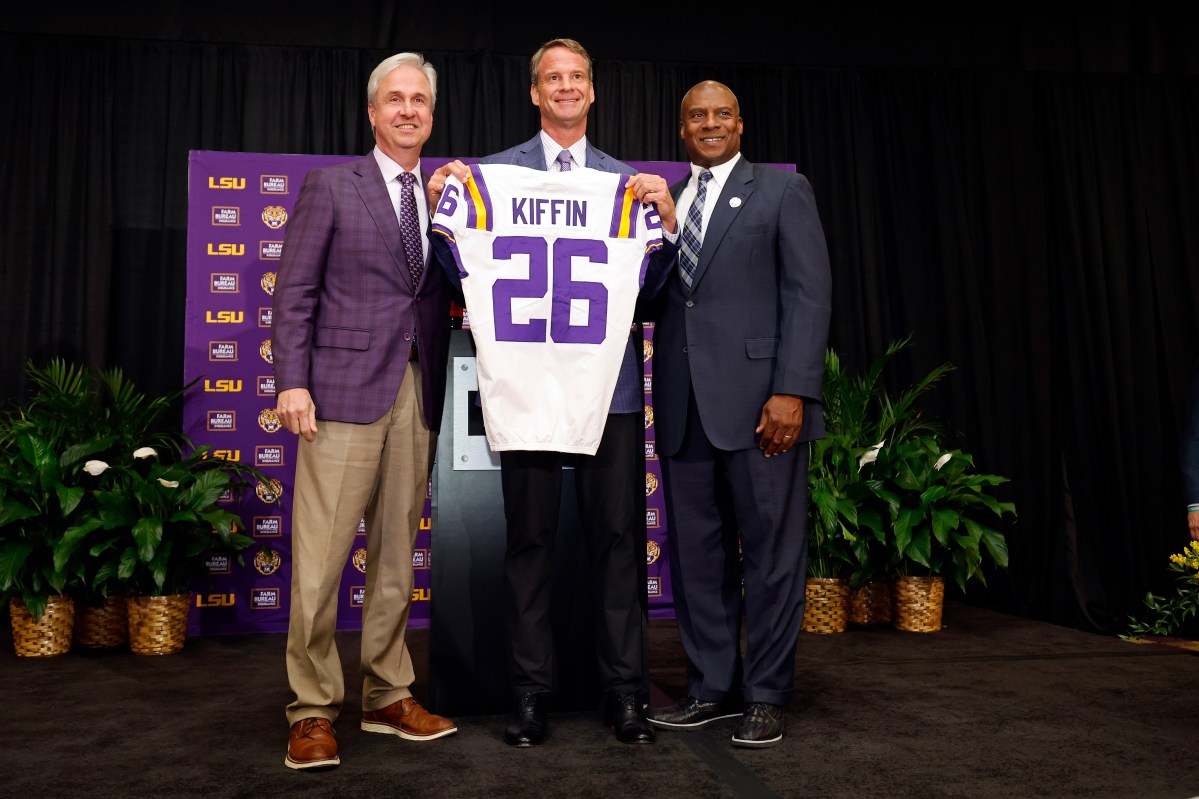 SEC Commissioner calls for major change after Lane Kiffin’s LSU decision