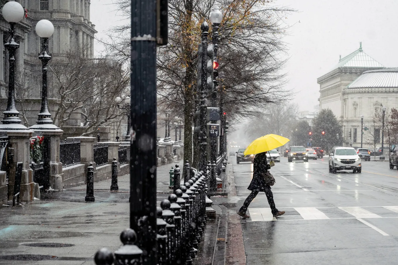 Winter Storm Warning As Two Feet of Snow To Hit: 'Considerable ...
