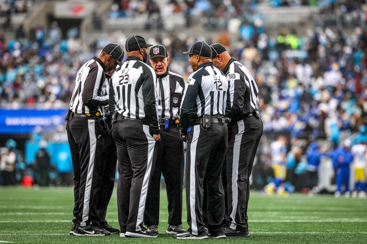 NFL avalia grande reforma na equipe de arbitragem: relatório NFL avalia grande reforma na equipe de arbitragem: relatório