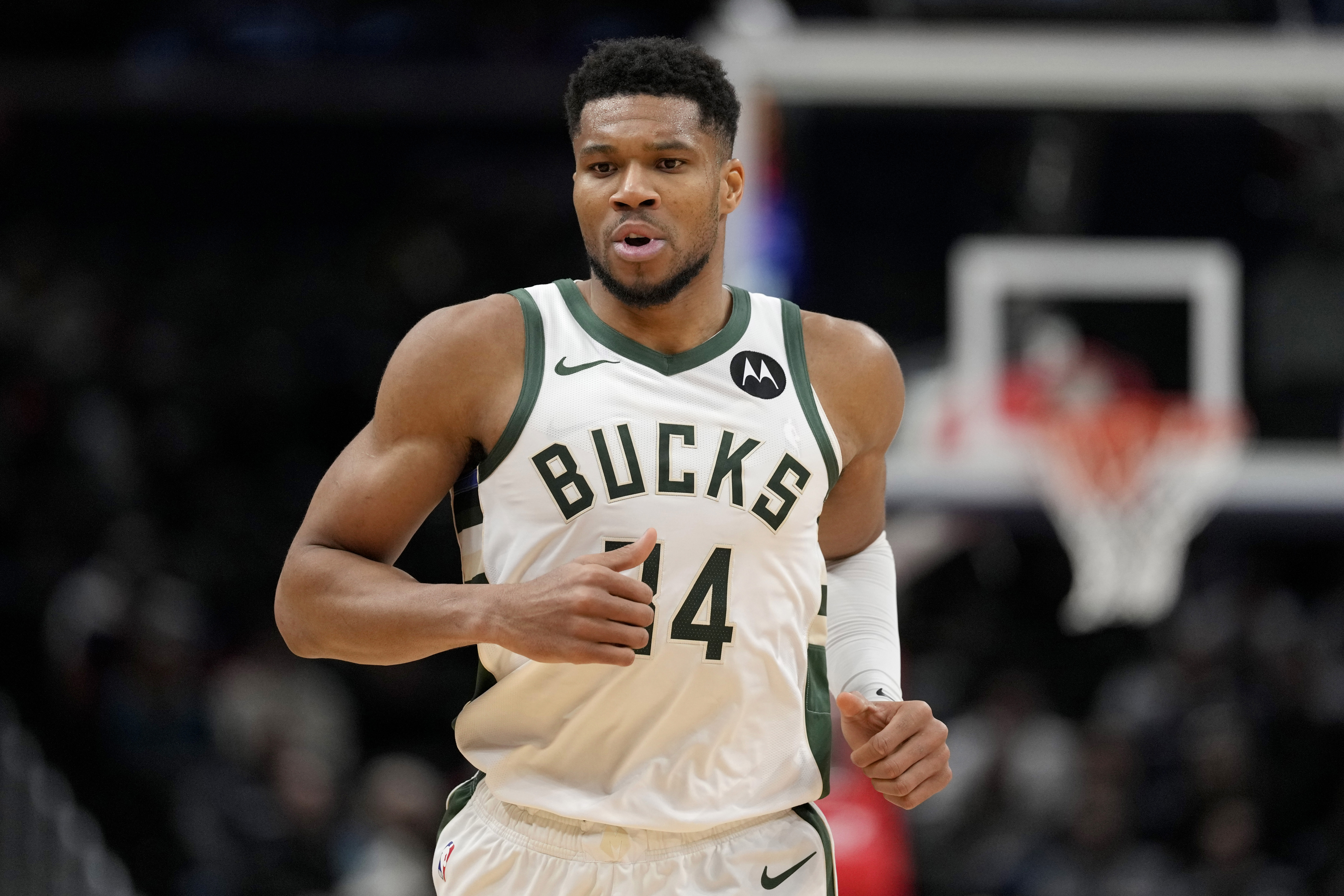 Ex-Lakers Champion Pushes Bold Giannis Trade Idea for Miami Heat