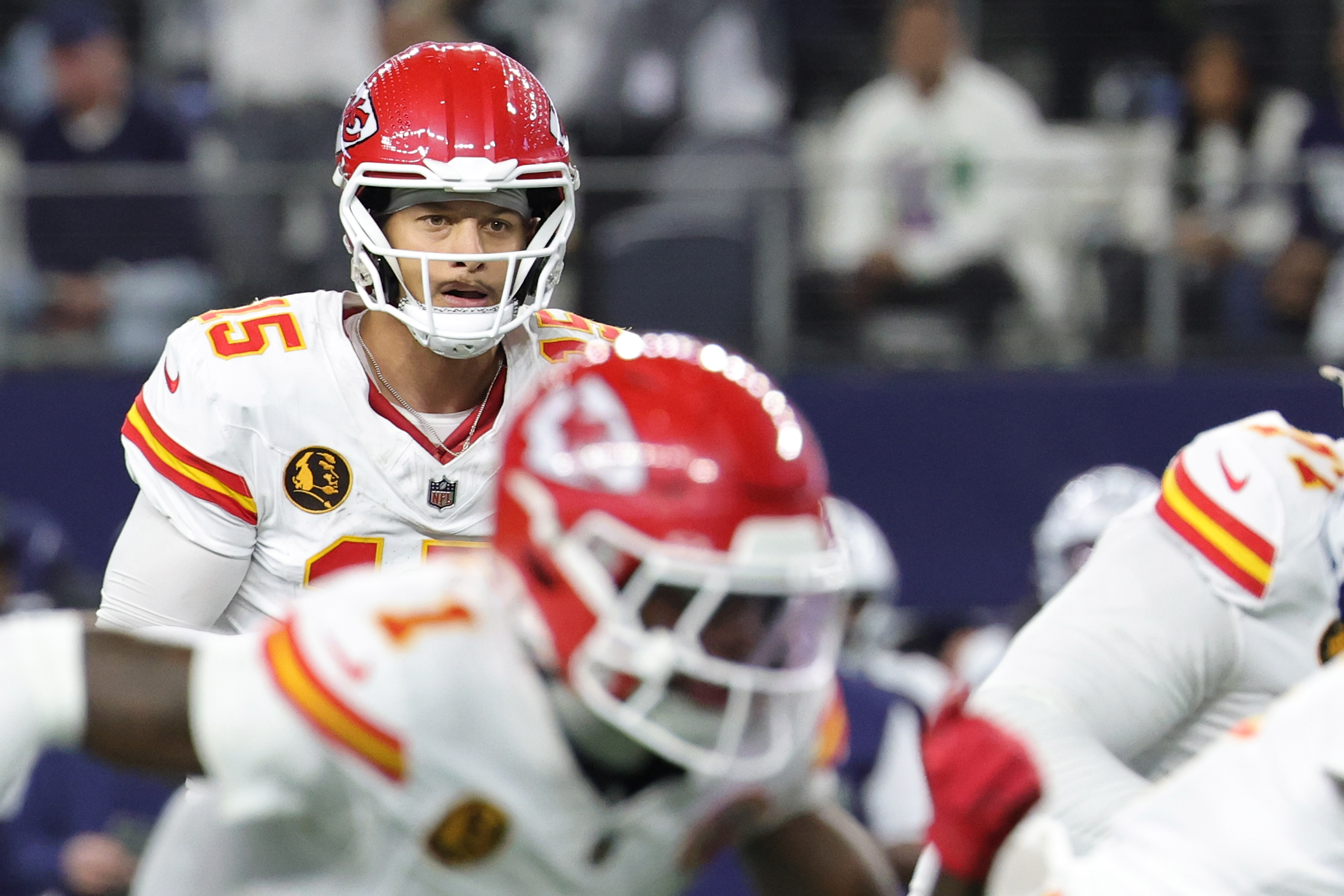 Patrick Mahomes, Chiefs Get Crushing News With 5 Games Remaining