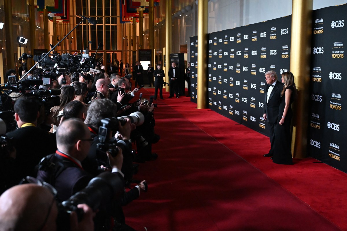 Trump organiza a histórica primeira cerimônia de premiação do Kennedy Center: fotos