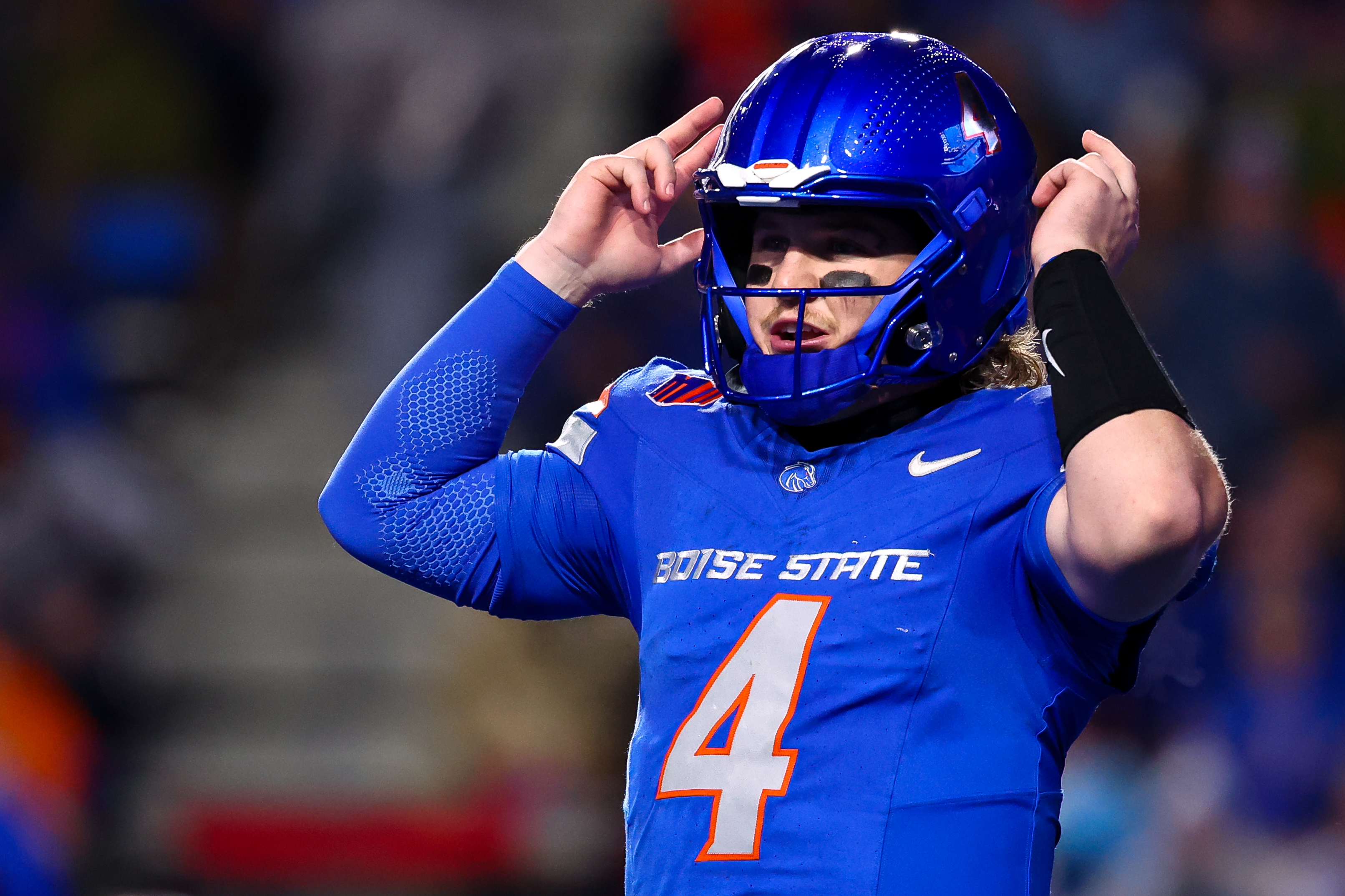 How to Watch Boise State vs Washington: Live Stream Bucked Up LA Bowl, TV Channel