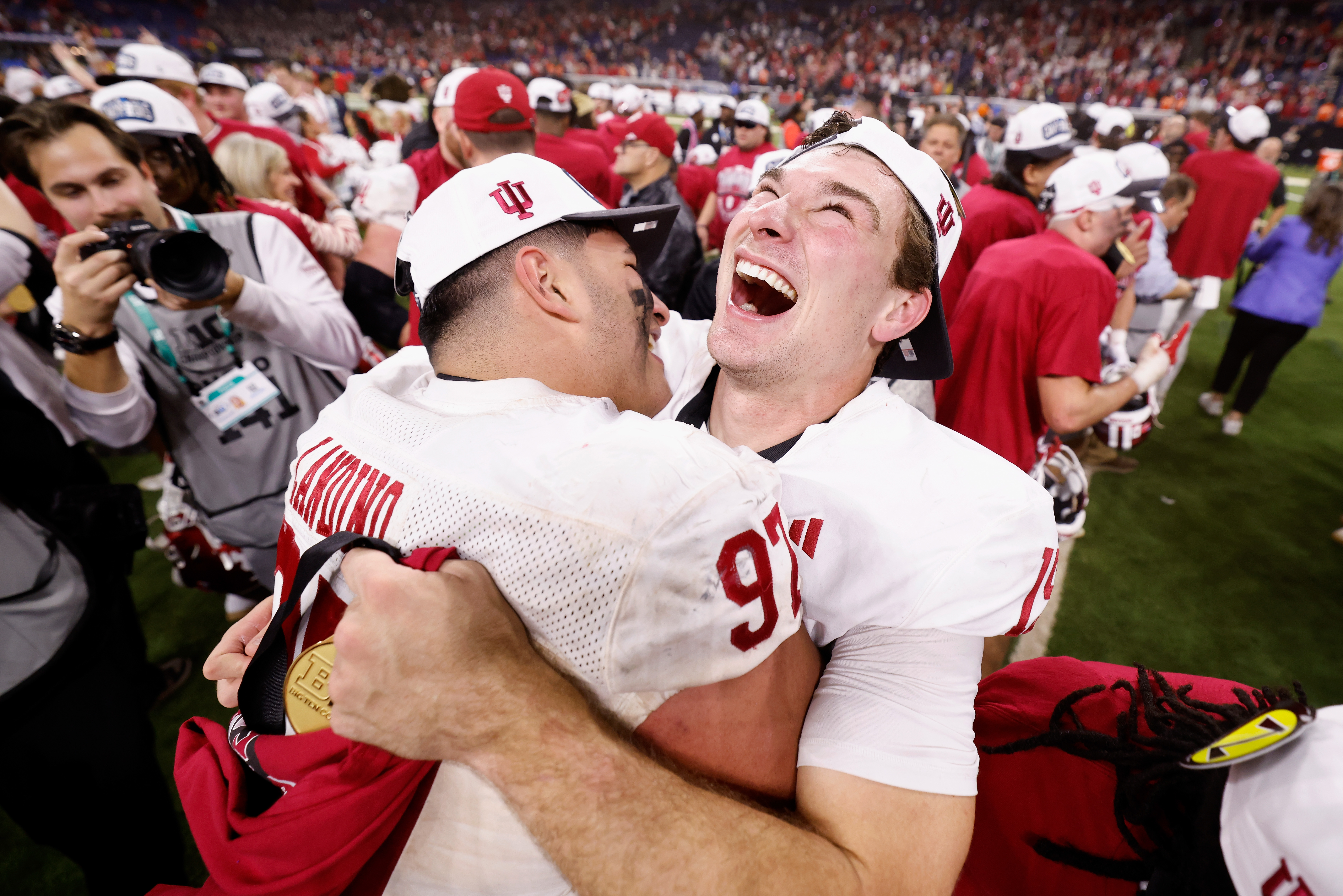 Major Fernando Mendoza News Punctuates Indiana’s Fairytale Season