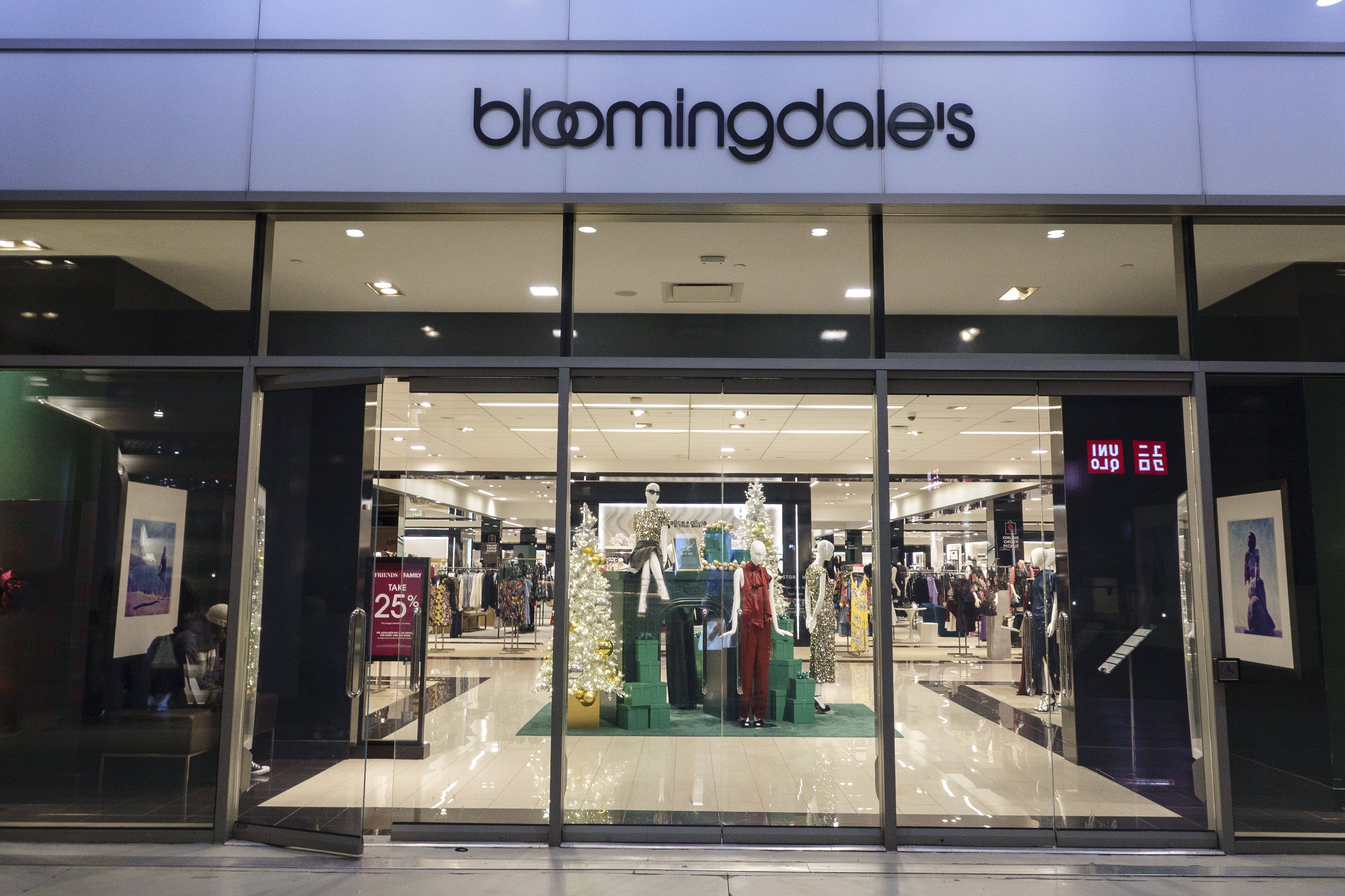 Bloomingdale's Inspects Orders After 'Free Palestine' Note in Hanukkah PJs