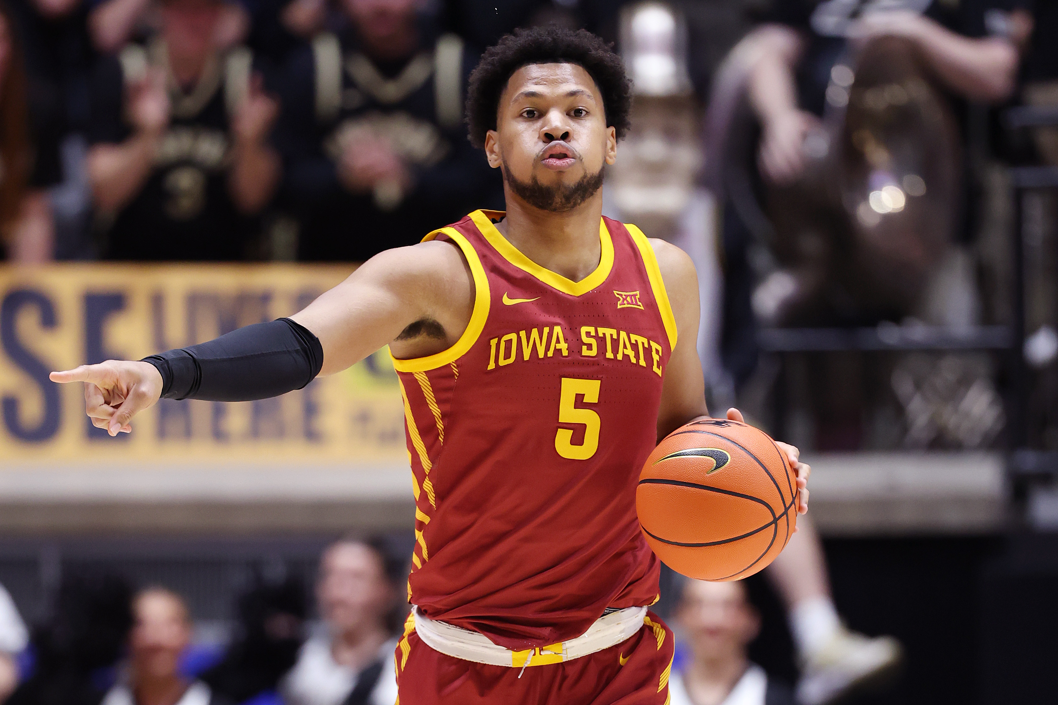 How to Watch Iowa vs Iowa State: Live Stream NCAA Men’s College Basketball, TV Channel