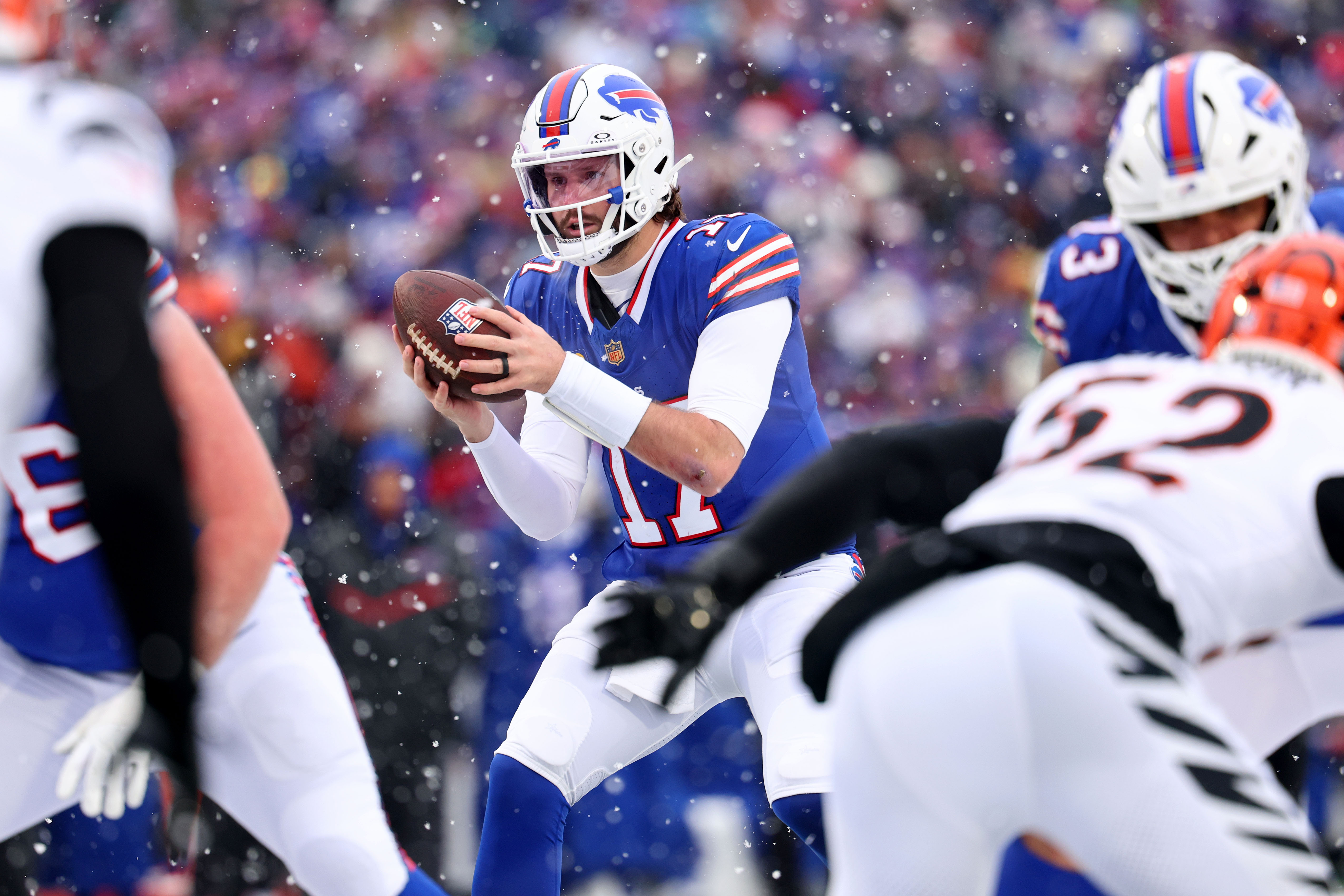 NFL Week 15 Best Bets Against The Spread: BUF -1.5, SEA -13.5, LAR -5.5
