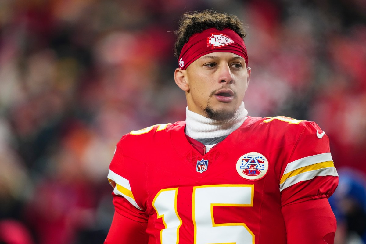 Mahomes Faces Tough Challenge Ahead of Chargers Showdown