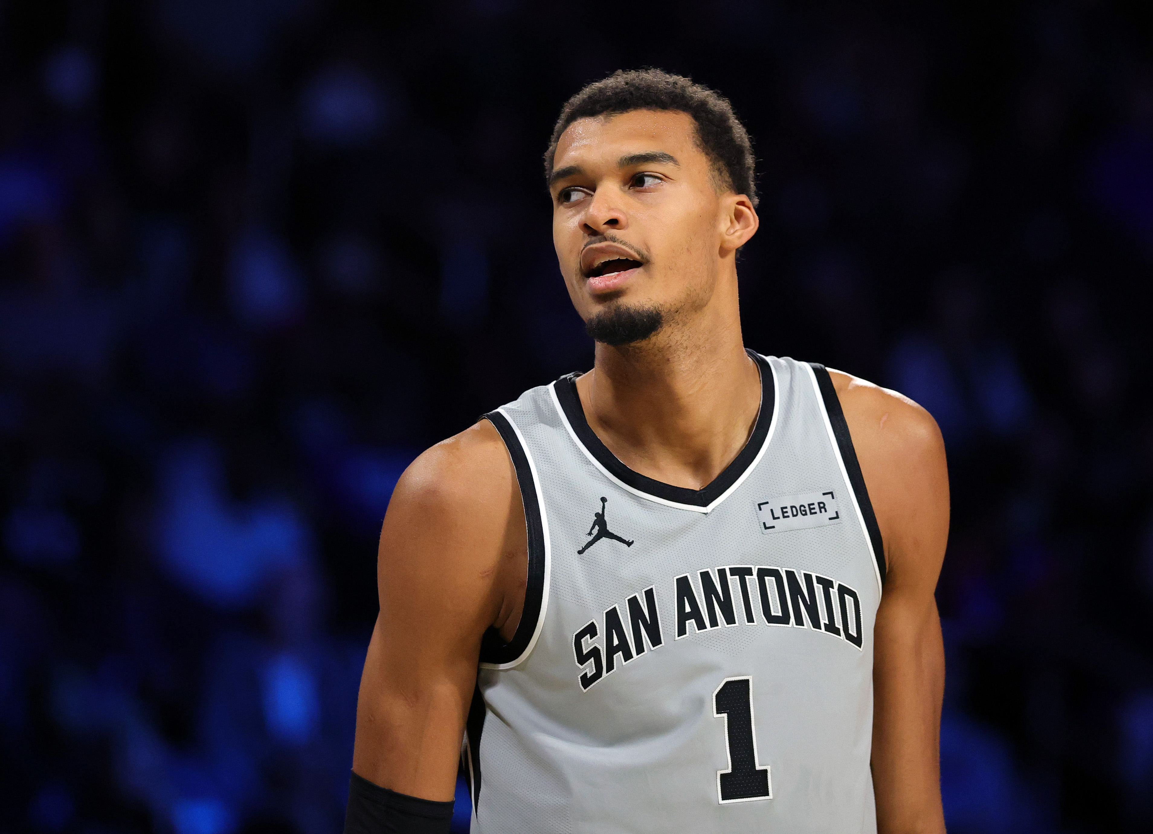 Spurs Dealing With Victor Wembanyama Injury vs Nuggets