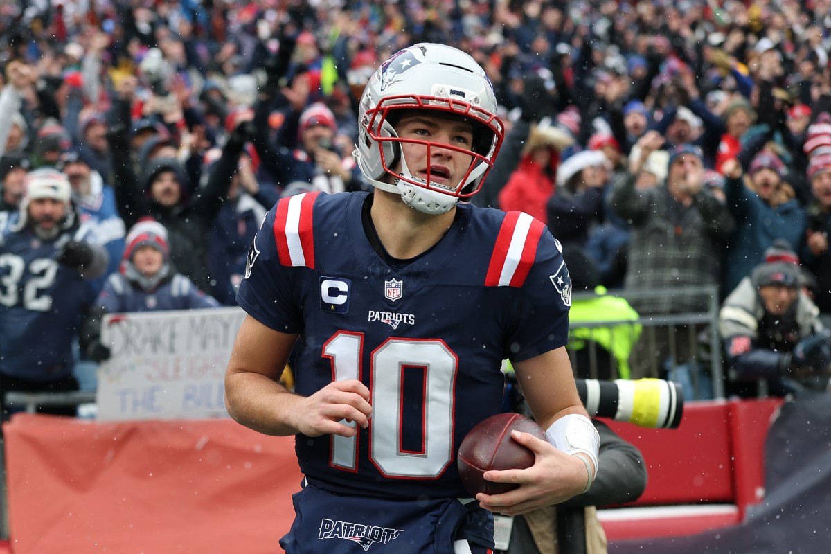 Drake Maye, do Patriots, cai nas chances de MVP da NFL após derrota para o Bills