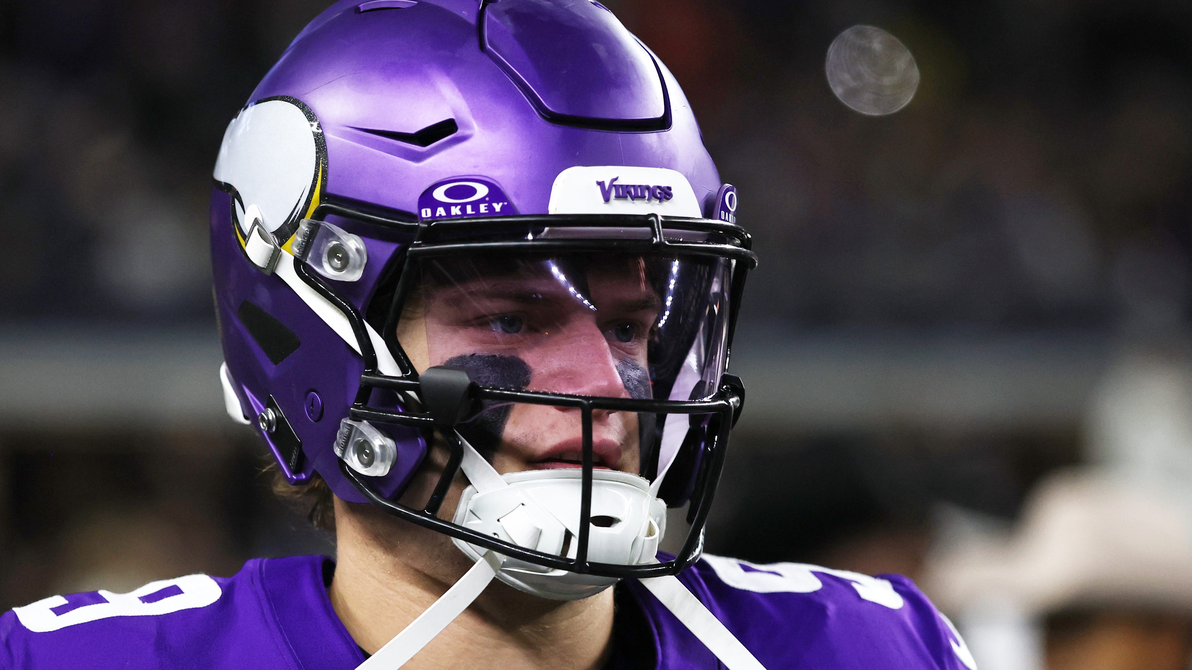 Vikings Linked to $212 Million QB to Compete With JJ McCarthy