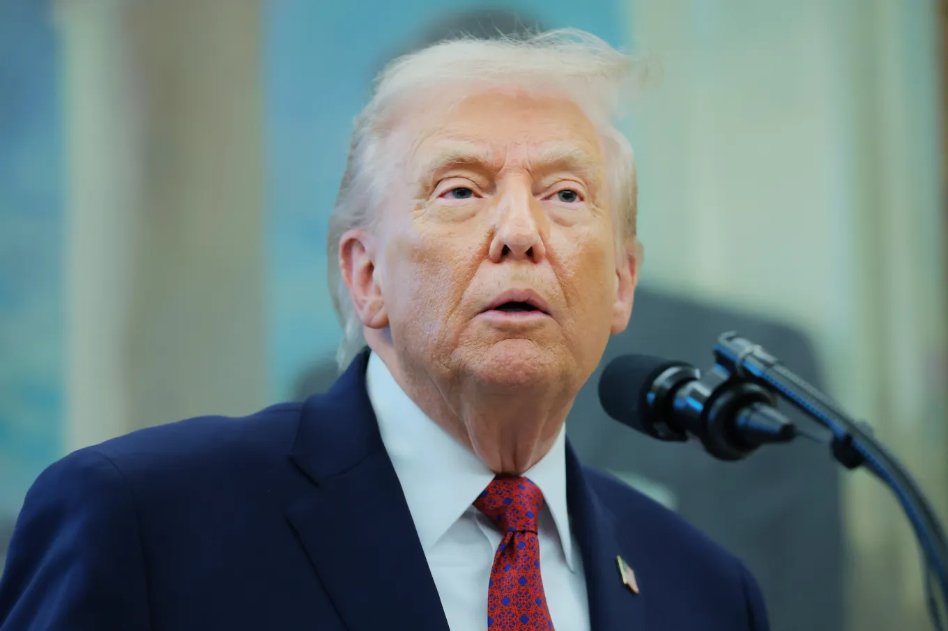 How Trump’s Approval Rating Changed Across 2025 %%page%% %%sep