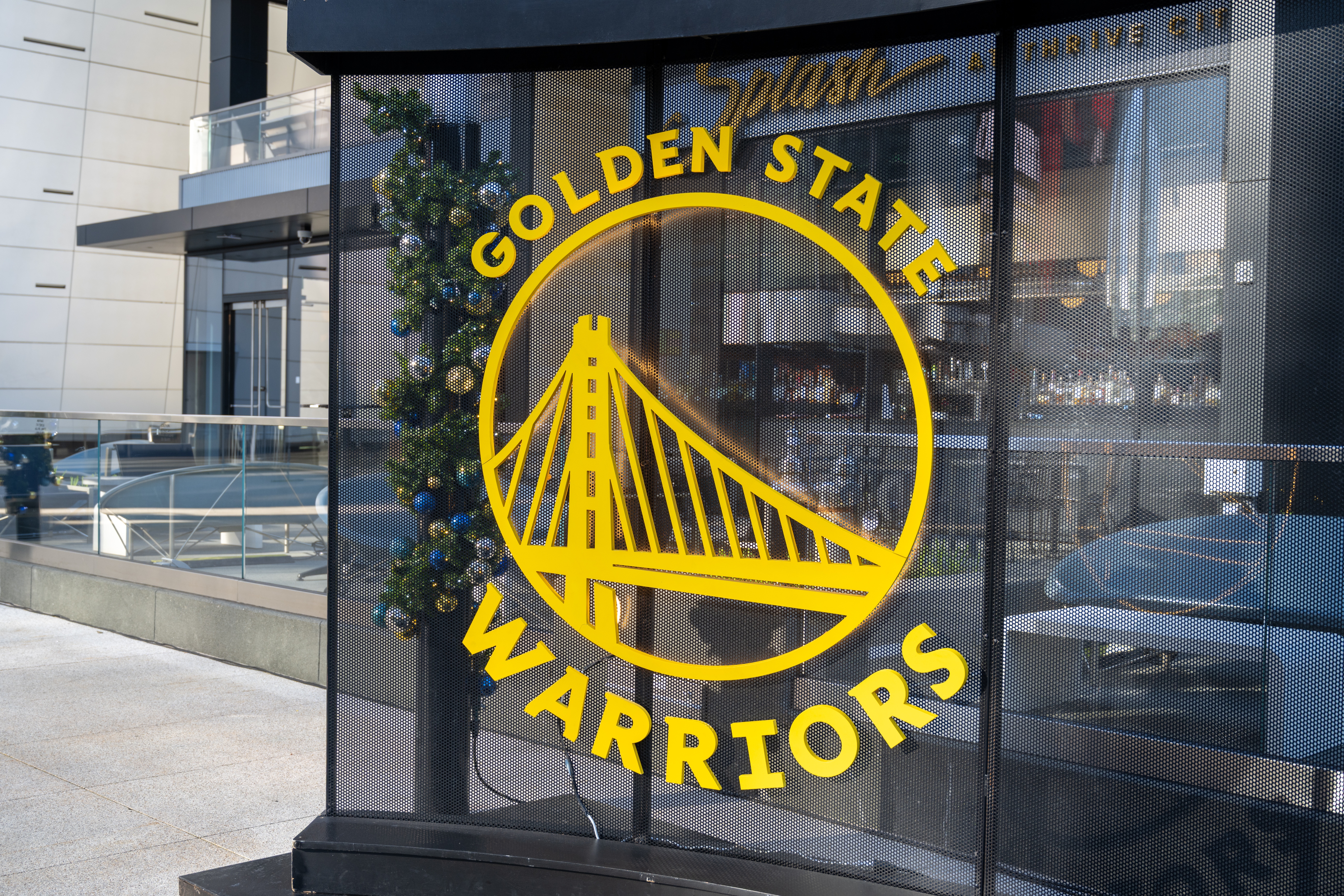 Warriors Dealt Bad Injury News Ahead of Thunder Clash