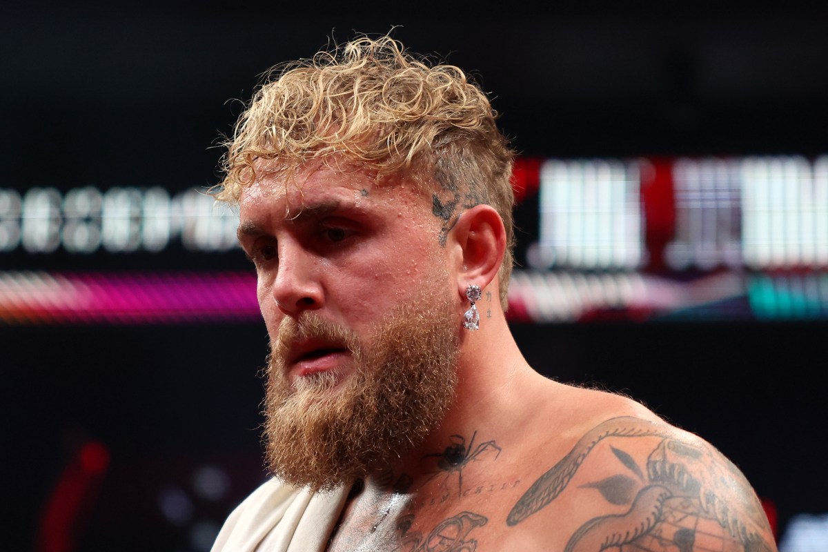 Los fanáticos celebran cuando Jake Paul es derrotado por Anthony Joshua en Netflix