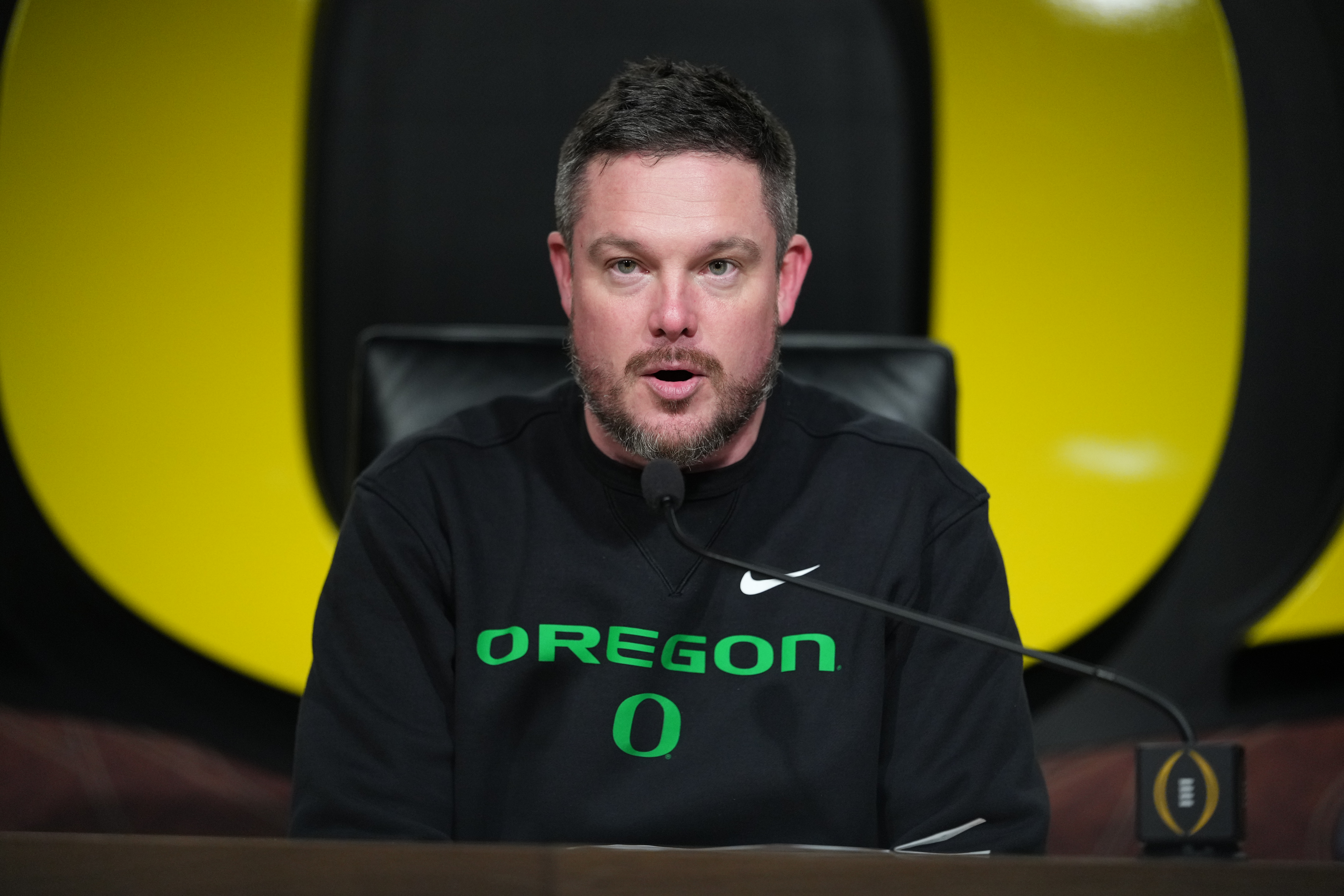 Oregon’s Dan Lanning Openly Blasts College Football Playoff Format