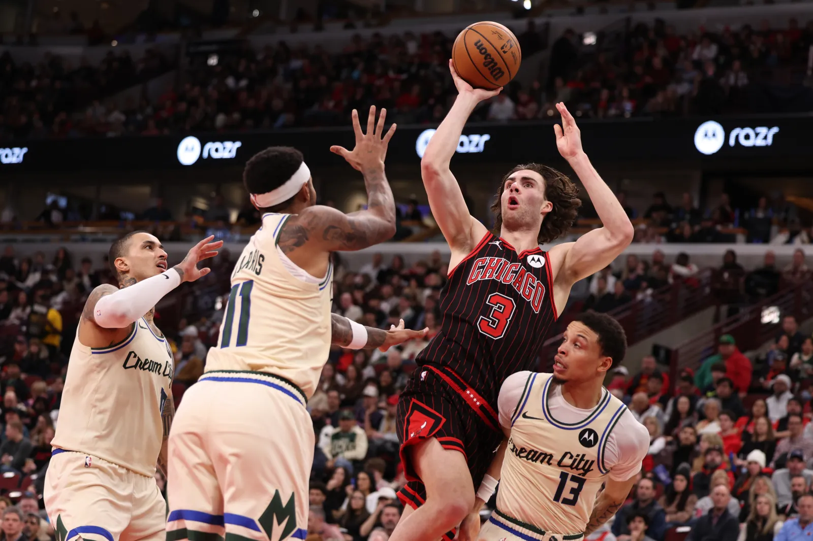 Bulls Face Tough Times: Josh Giddey Injured Ahead of Key Matchups