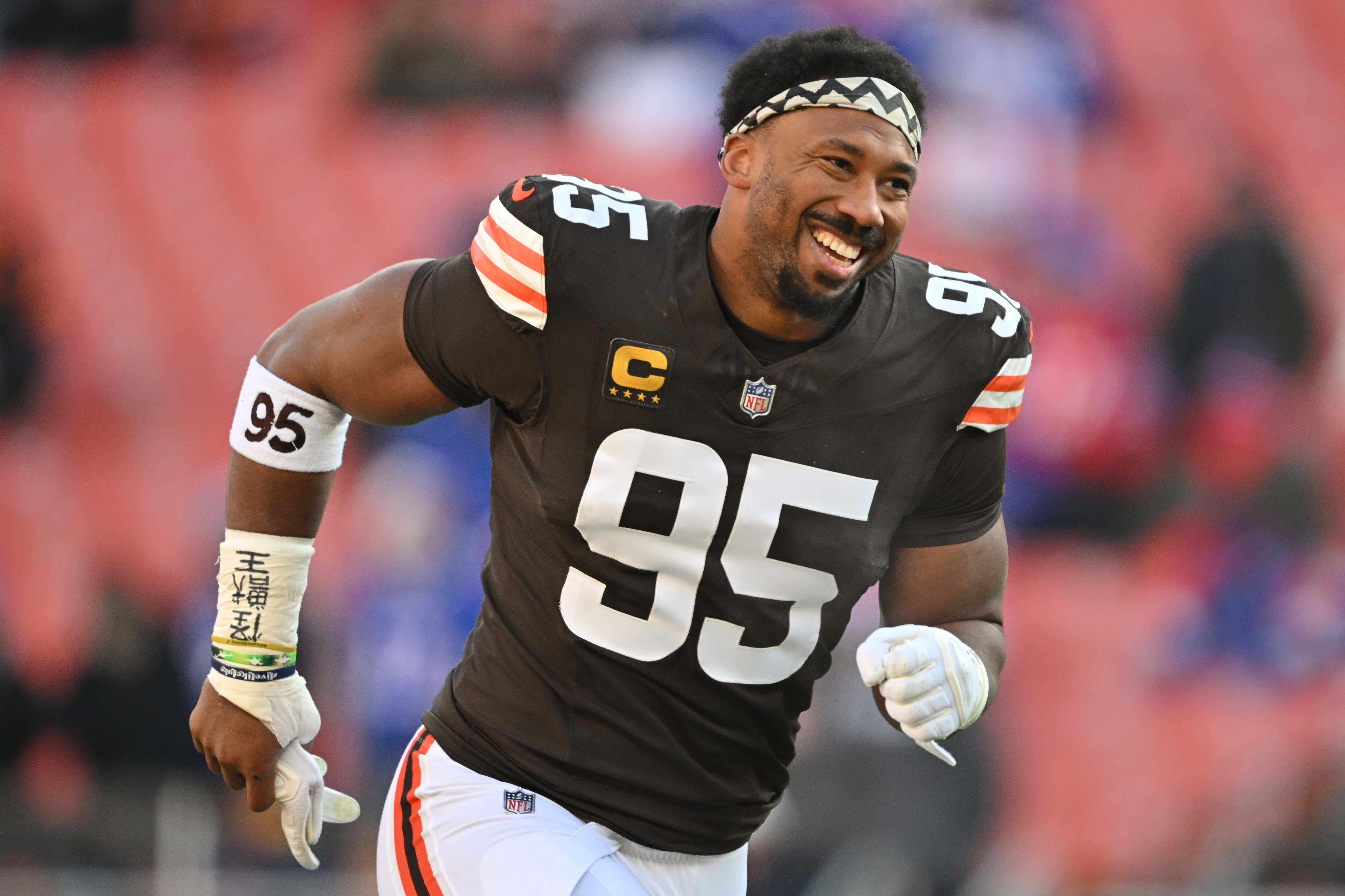 Did Browns Superstar Myles Garrett Set Sack Record on Aaron Rodgers?