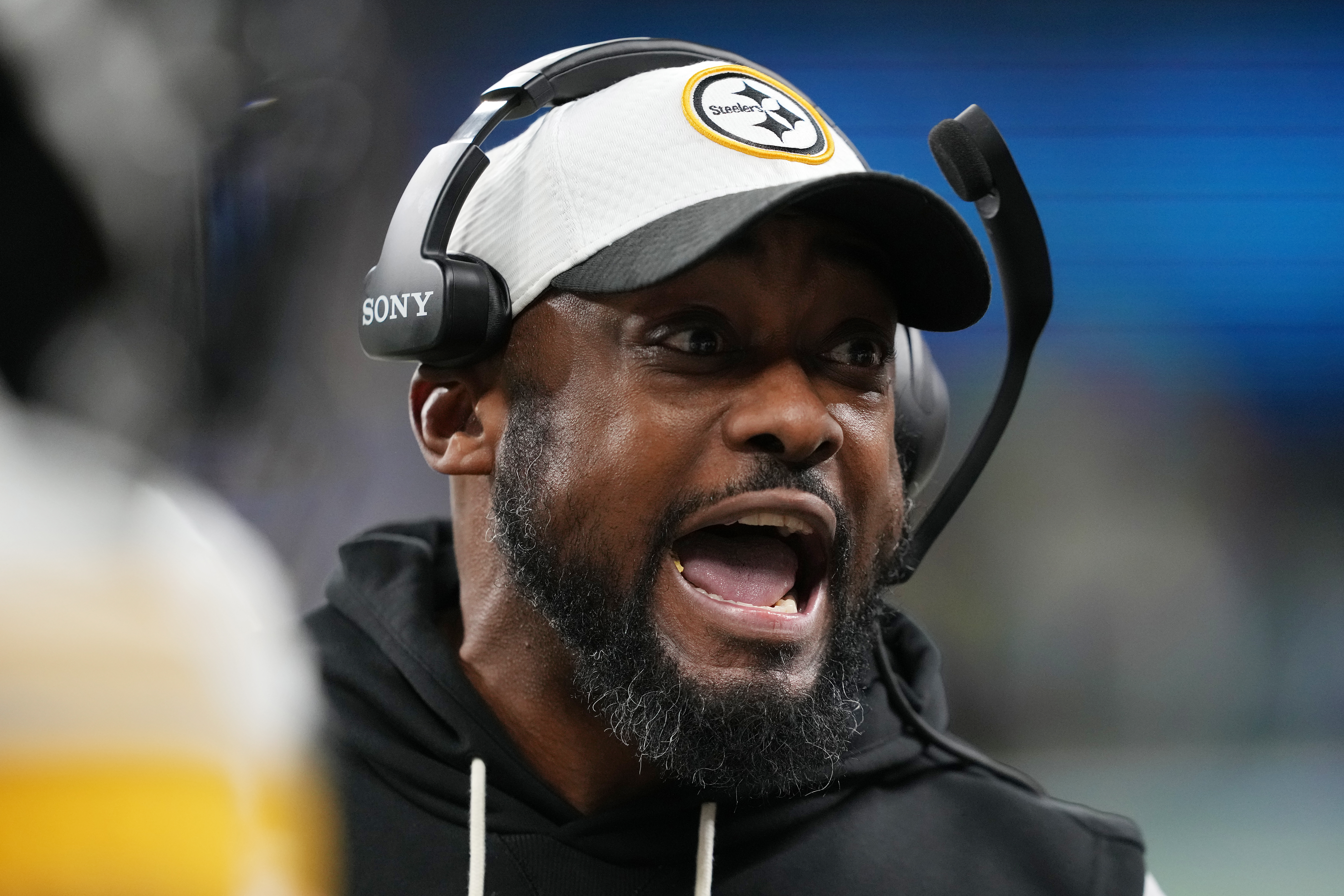 Mike Tomlin Breaks Silence on DK Metcalf’s Incident With Lions Fan