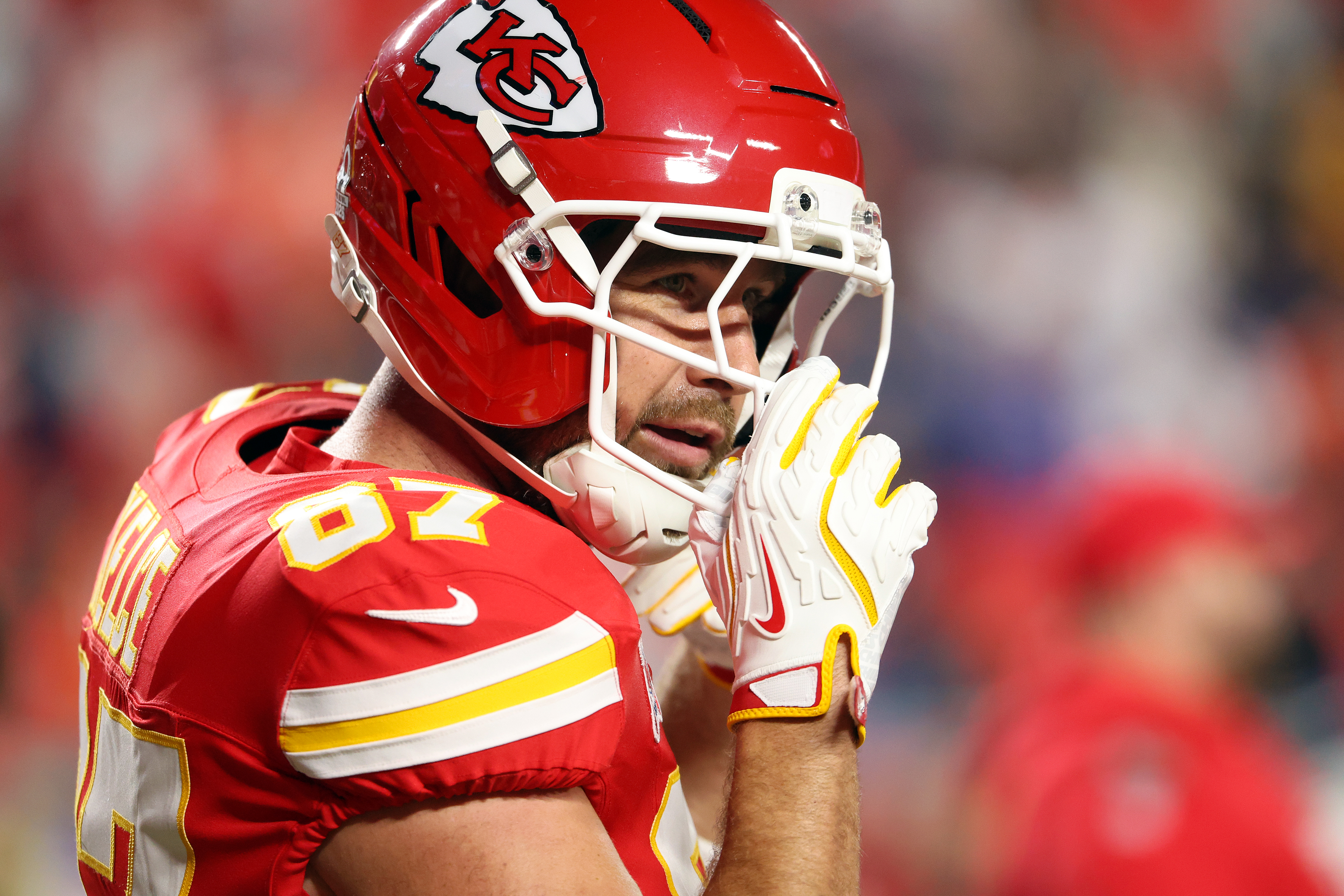 Travis Kelce Gives Bo Nix 5-Word Message After Chiefs-Broncos Game