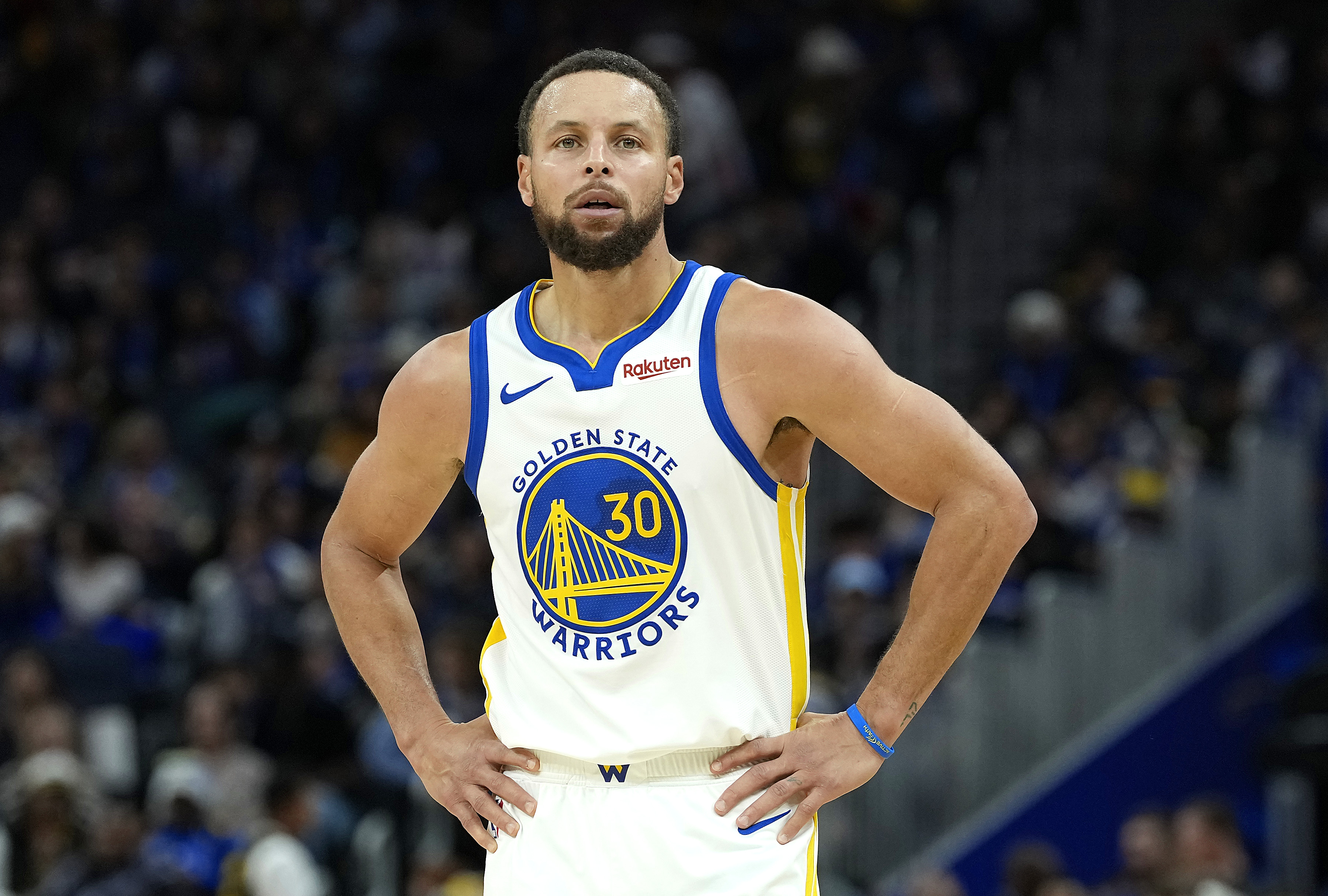 Steph Curry Draws Hard Line on Trade Talk After Butler Injury