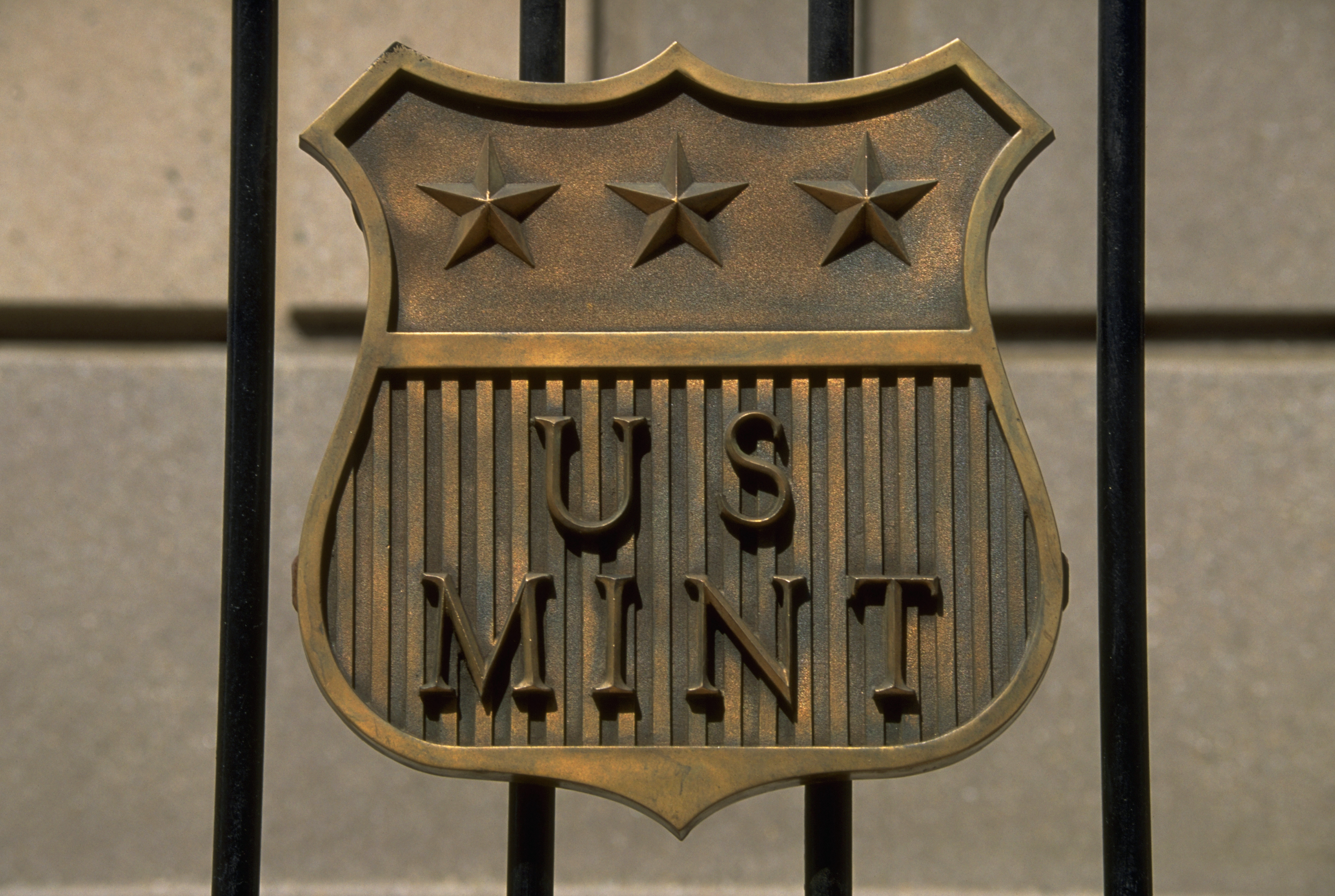 Trump Admin Scraps 'DEI' Coins Honoring Abolition of Slavery, Civil Rights