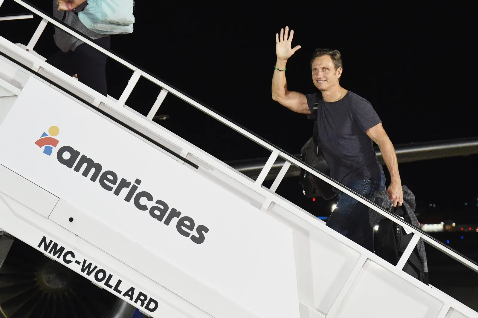 Tony Goldwyn: Global Giving Reflects the Best of Humanity | Opinion