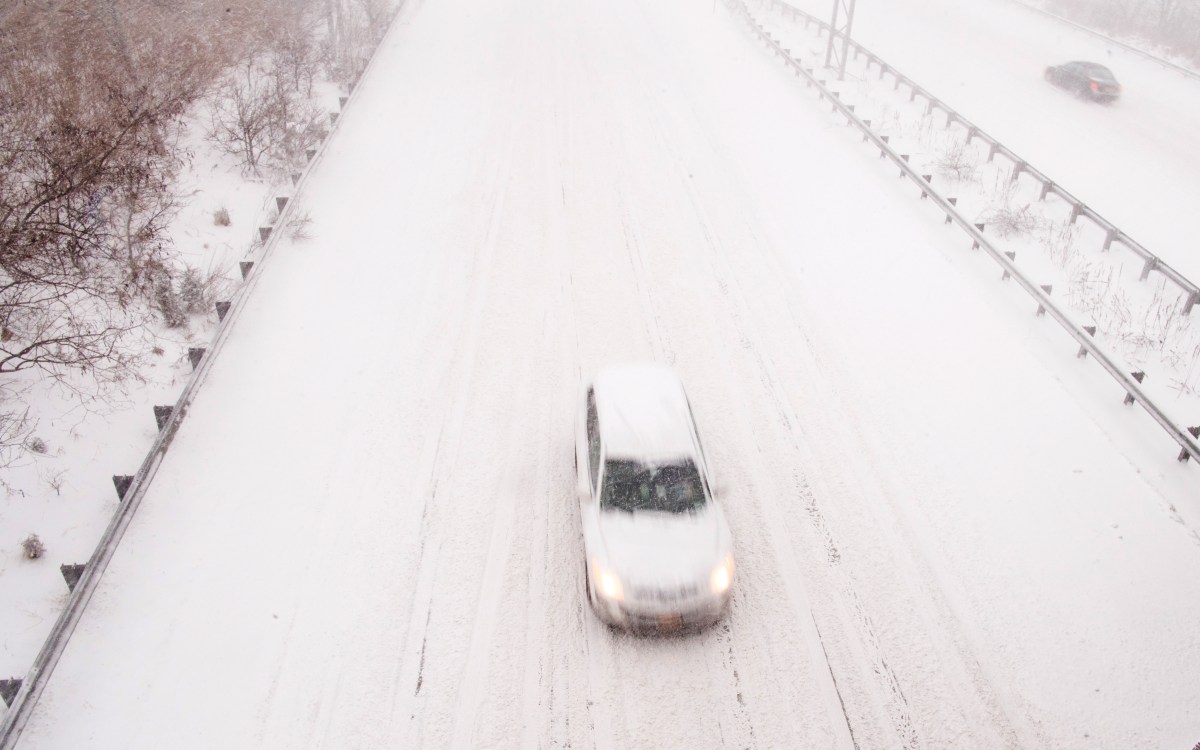 Winter Storm Warning as 22 Inches of Snow To Strike—‘Life-Threatening’